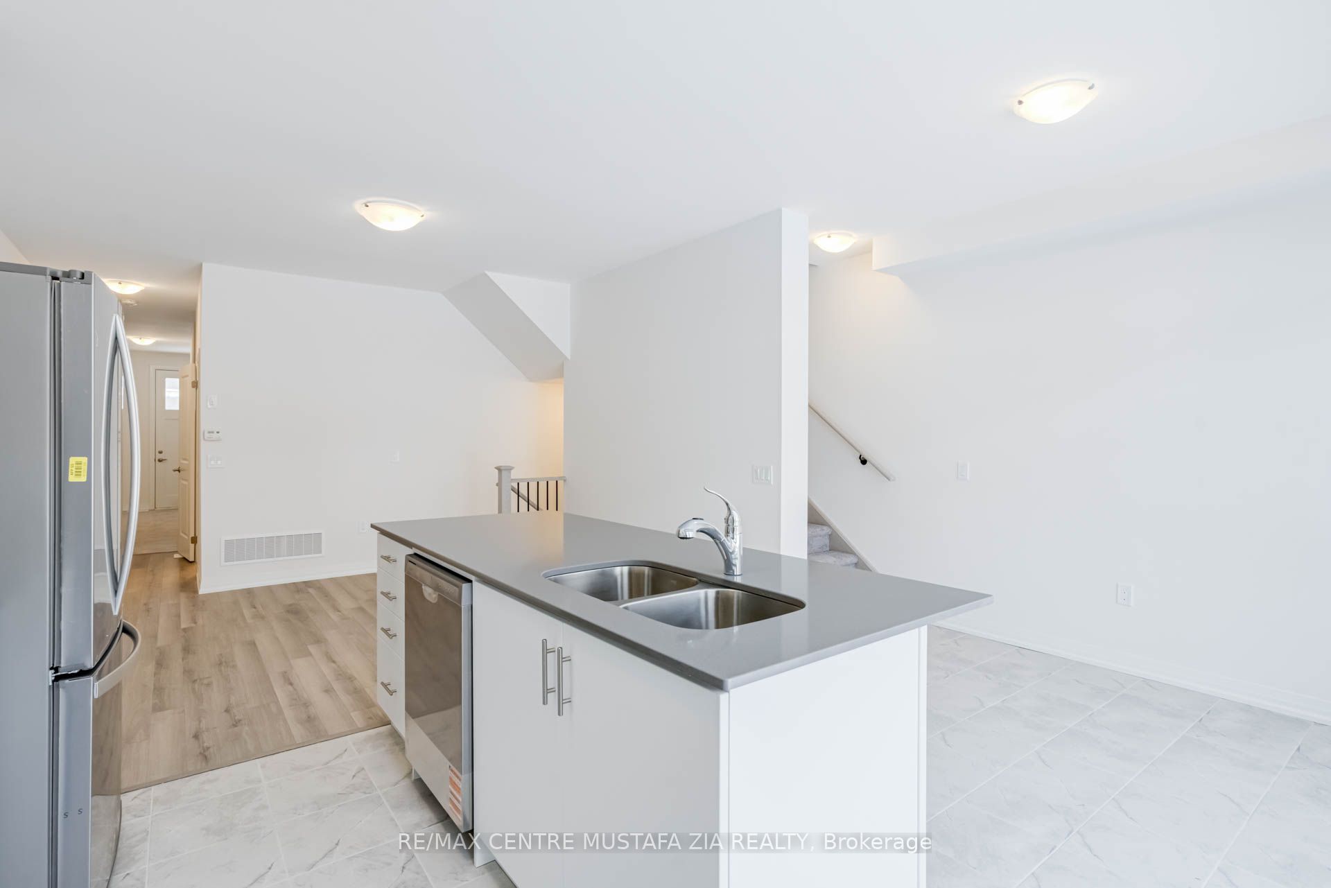 Photo 15 of Unit 37, 474 Provident Way, Hamilton, Mount Hope — HOMEH