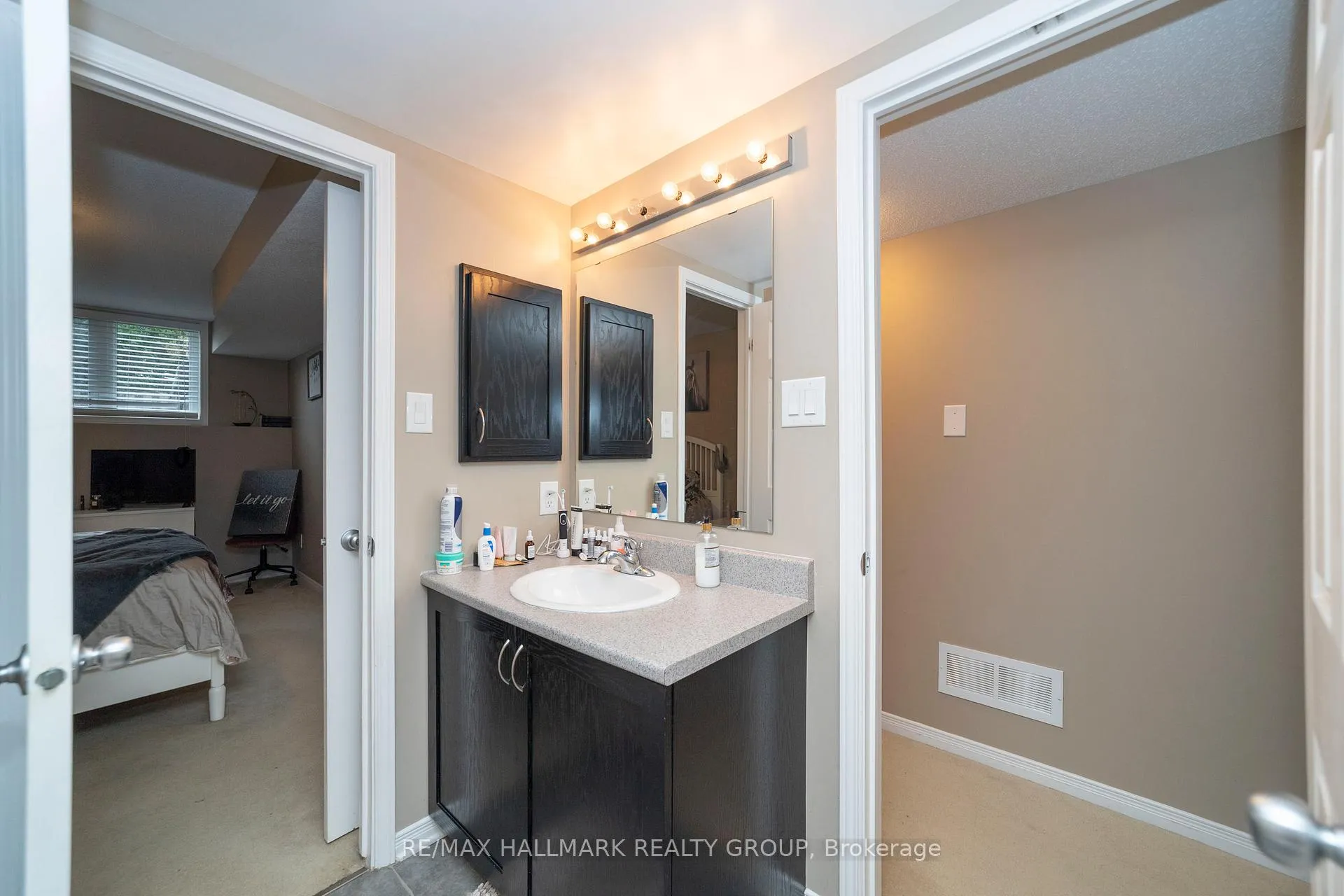 Photo 28 of 309 Galston Private, Ottawa, Mer Bleue/Bradley Estates/Anderson Park — HOMEH