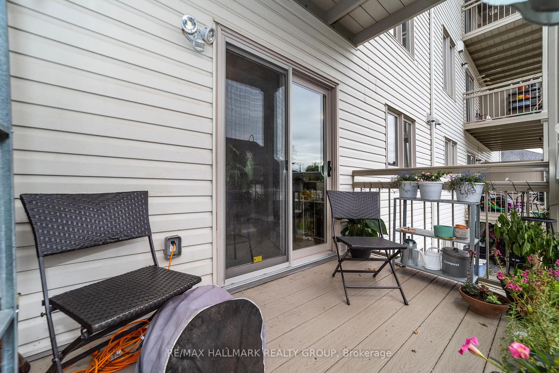 Photo 32 of 309 Galston Private, Ottawa, Mer Bleue/Bradley Estates/Anderson Park — HOMEH