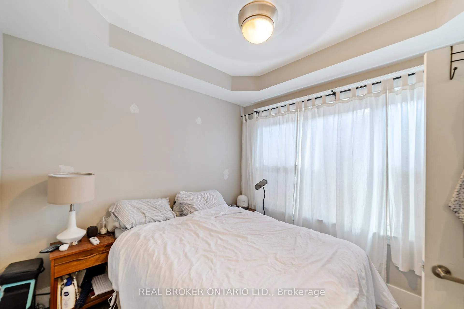 Photo 13 of 29 Gibson Avenue, Hamilton, Gibson — HOMEH