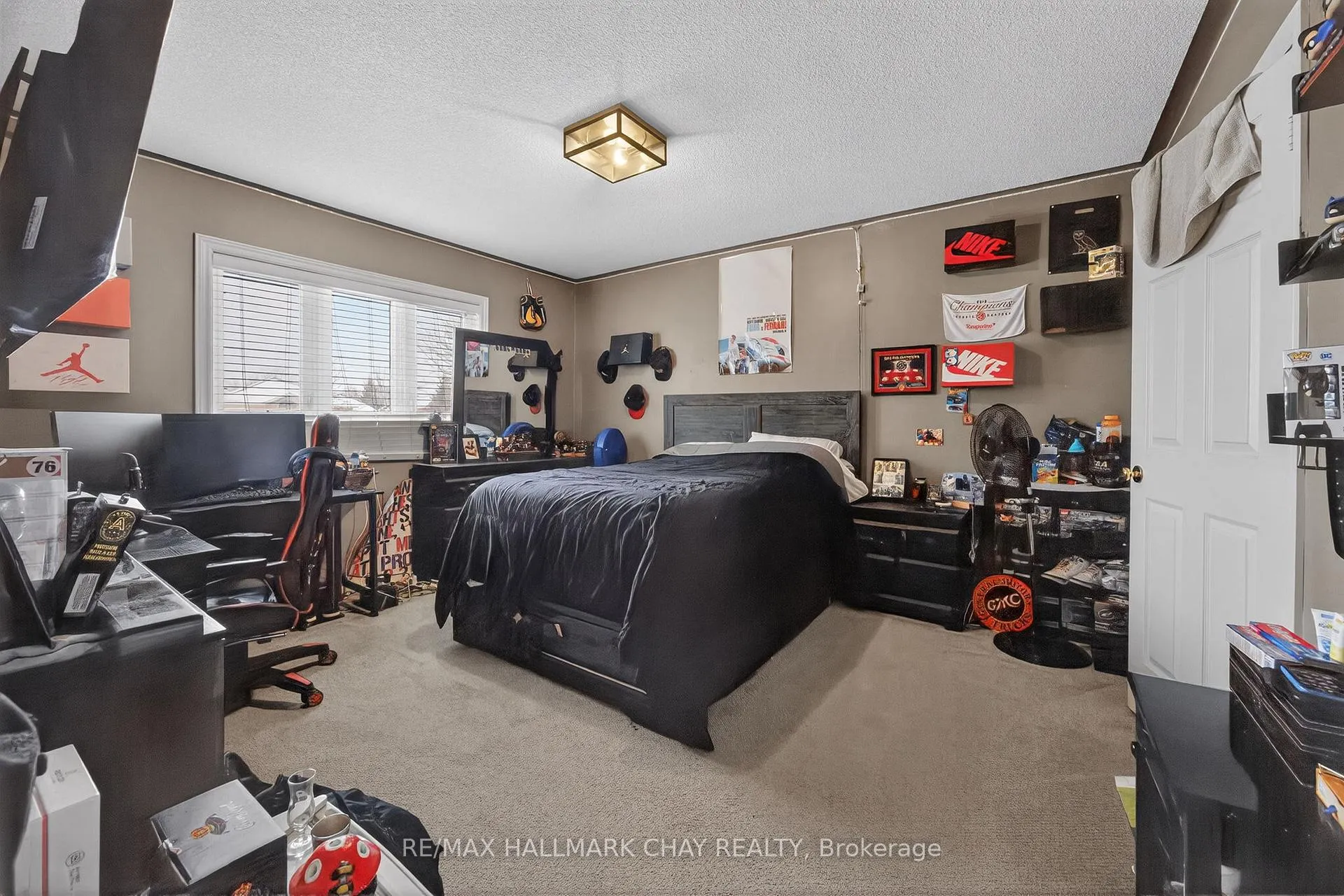 Photo 19 of 25 Falling Brook Drive, Barrie, Bayshore — HOMEH