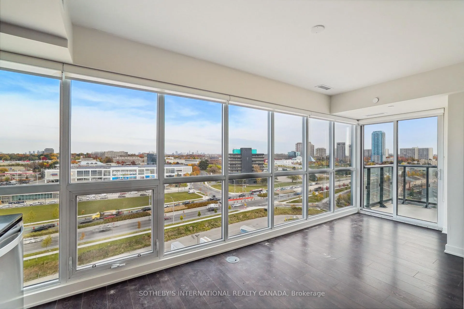 Photo 9 of Unit 1104, 6 Sonic Way N, Toronto, Flemingdon Park — HOMEH