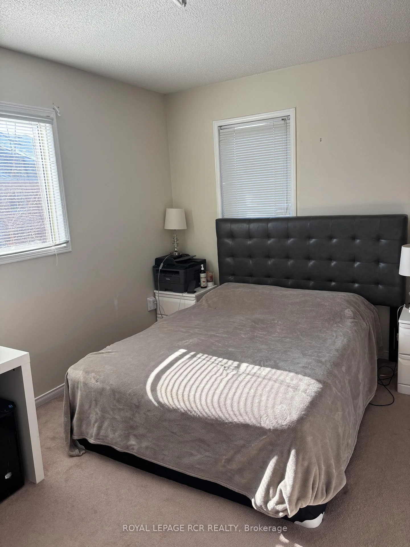 Photo 17 of 39 Tania Crescent, Vaughan, Maple — HOMEH
