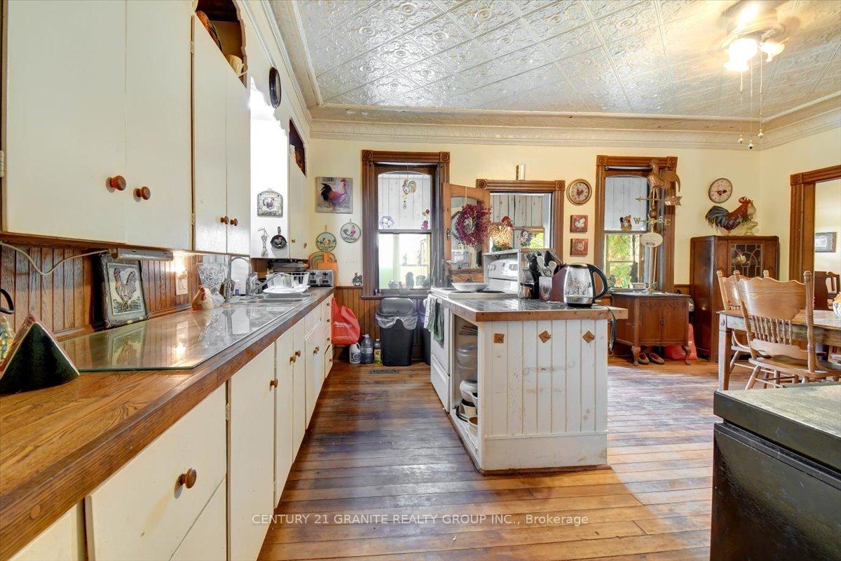 Photo 9 of 232 Union Road, Madoc — HOMEH