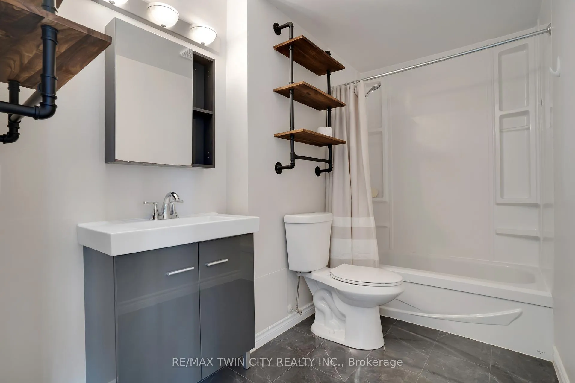 Photo 9 of Unit 208, 270 Eiwo Court, Waterloo — HOMEH