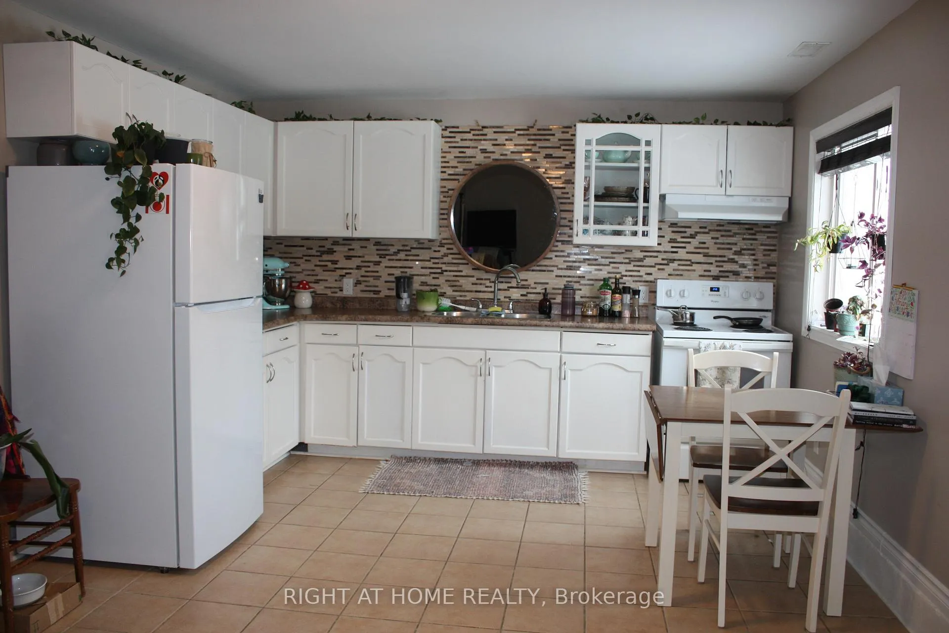 Photo 12 of Unit Lower, 46 Lougheed Road, Barrie, Holly — HOMEH