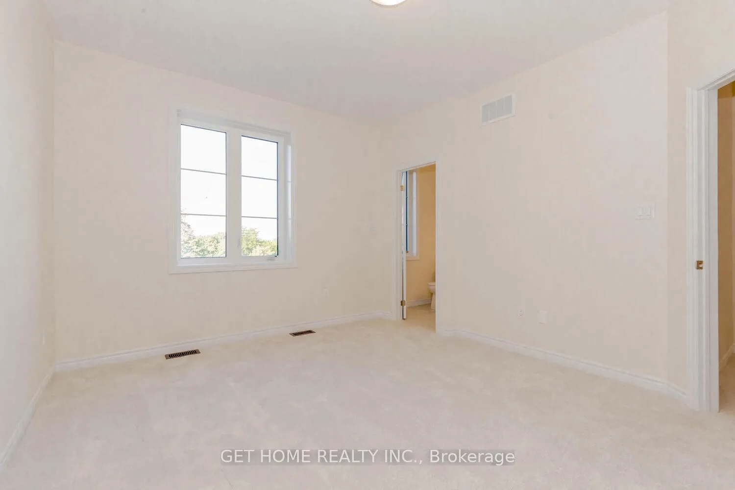 Photo 34 of 1453 National Common, Burlington, Tyandaga — HOMEH