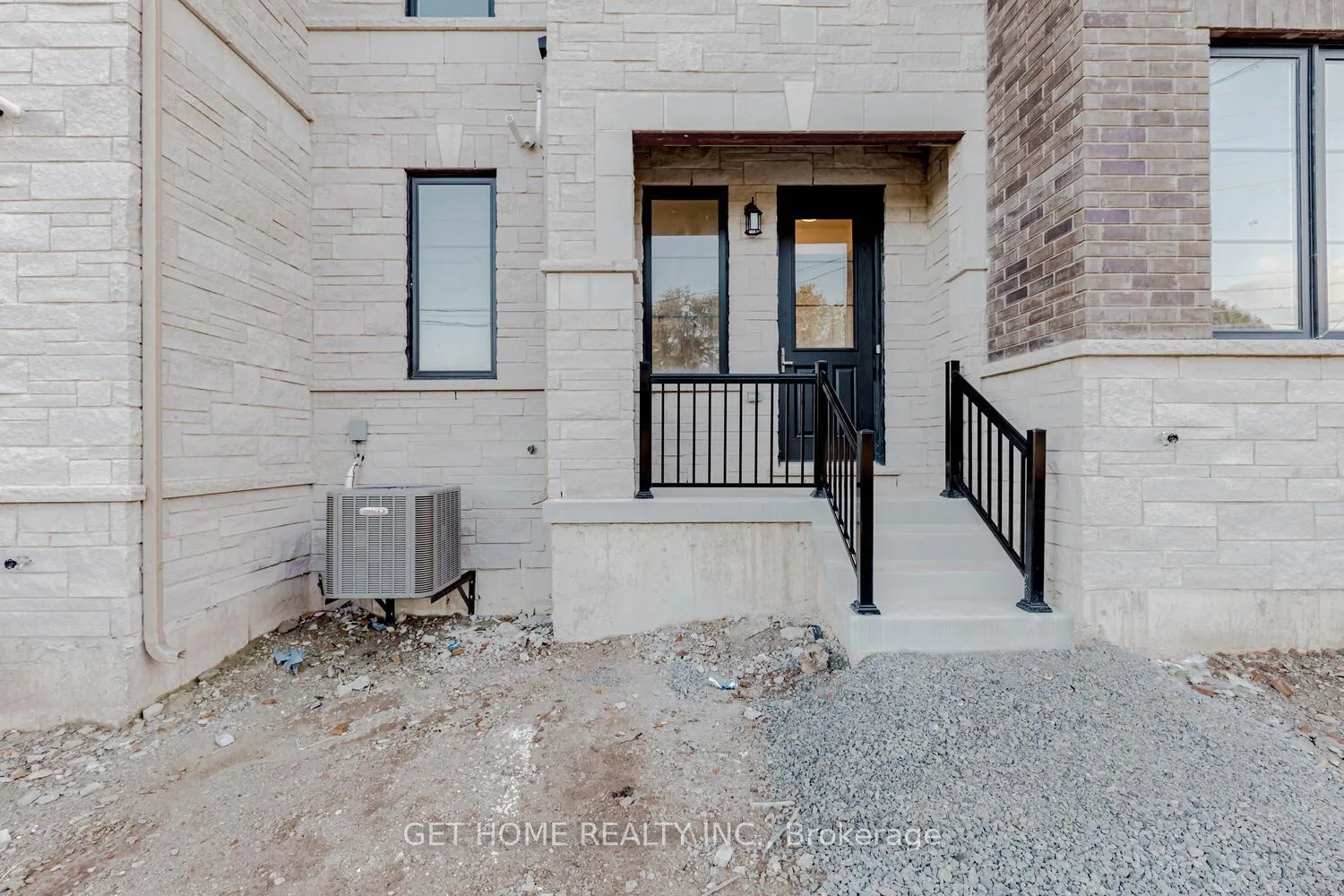 Photo 48 of 1453 National Common, Burlington, Tyandaga — HOMEH