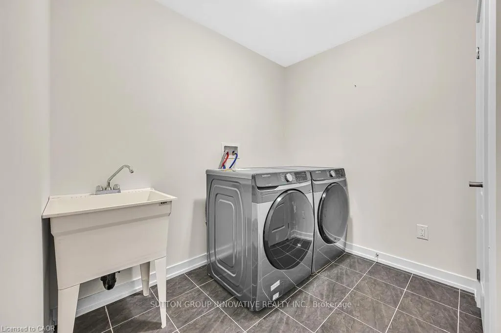 Photo 12 of 22 Sundin Drive, Haldimand — HOMEH