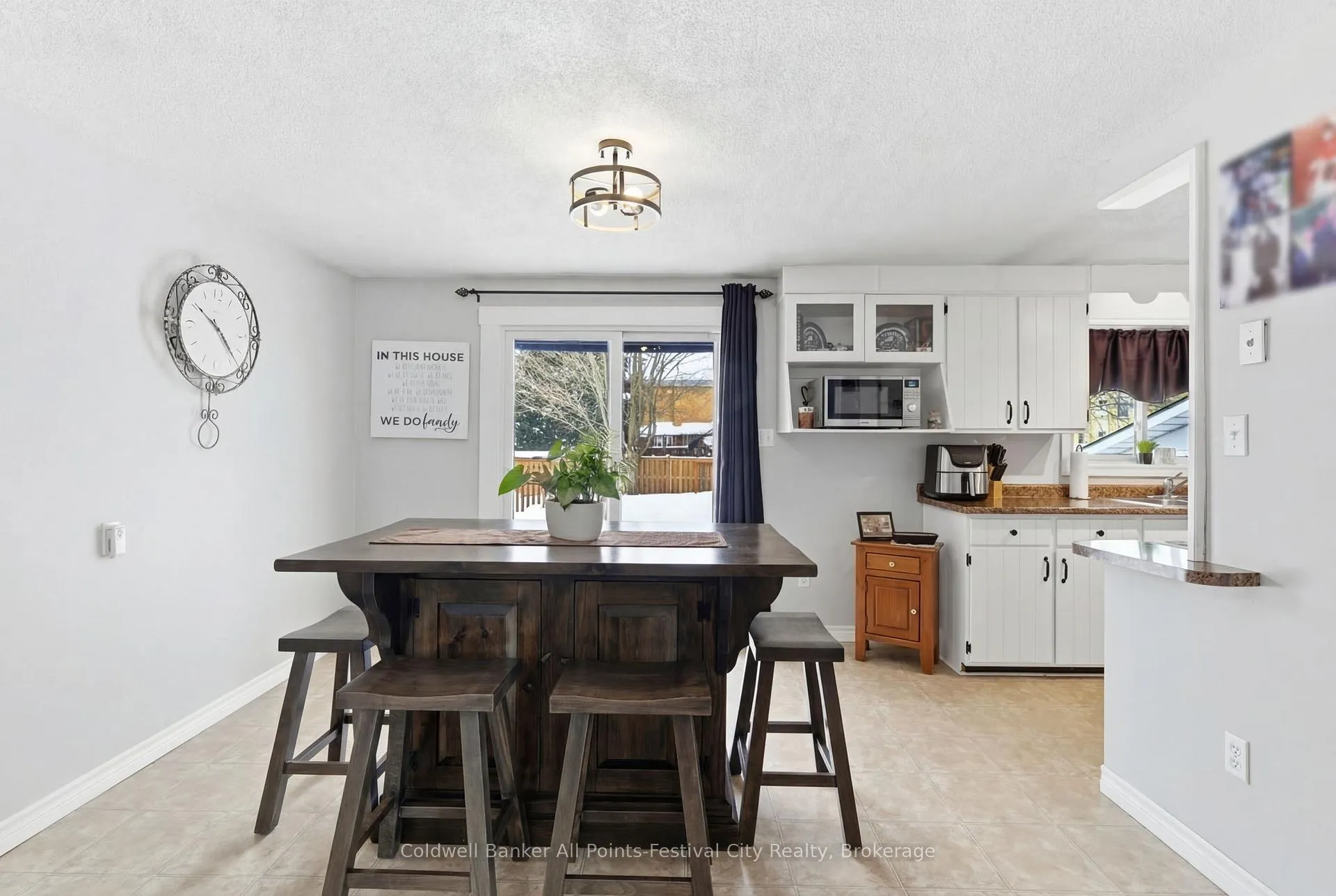 Photo 13 of 72 Lorne Avenue, Bluewater, Hensall — HOMEH