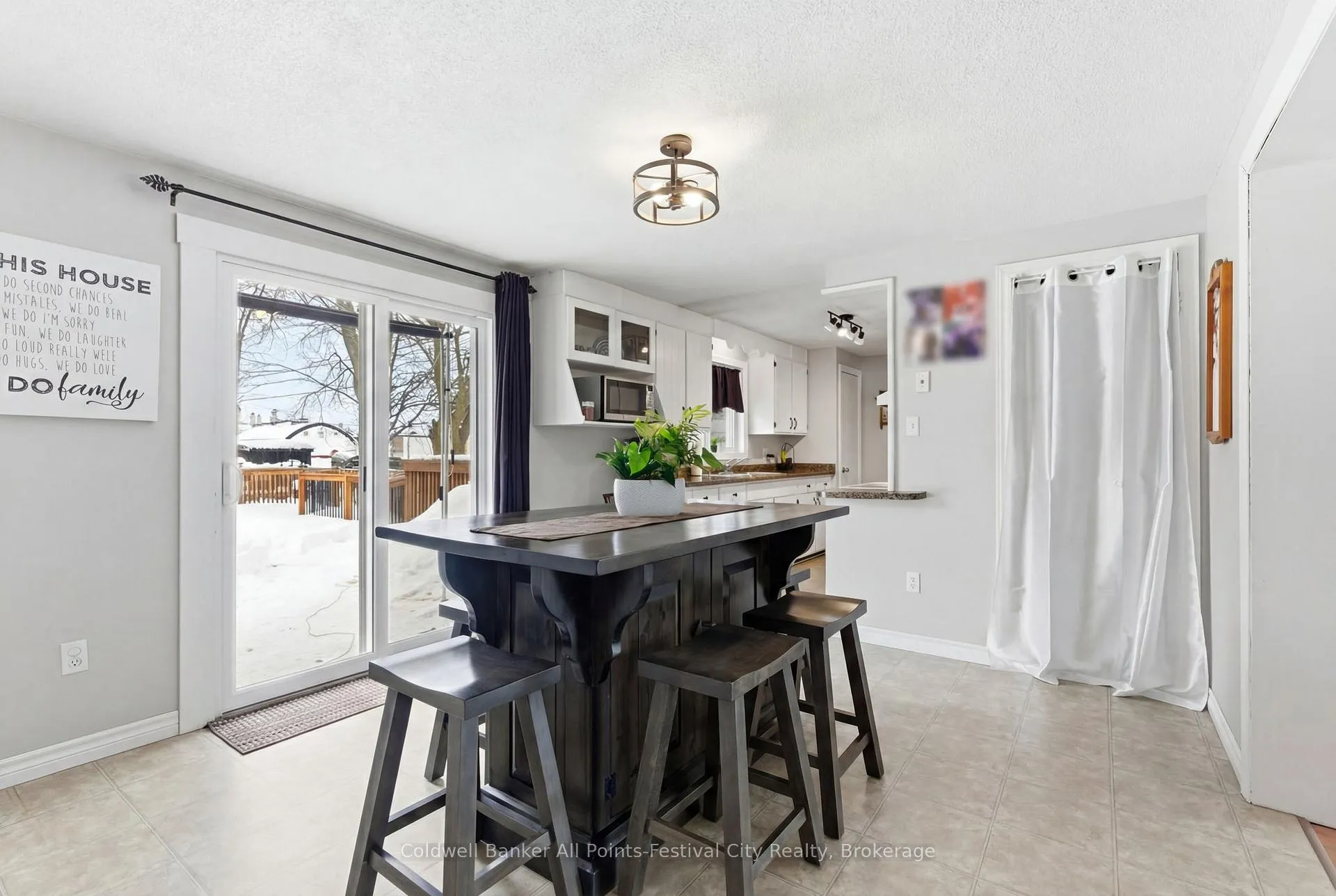 Photo 14 of 72 Lorne Avenue, Bluewater, Hensall — HOMEH
