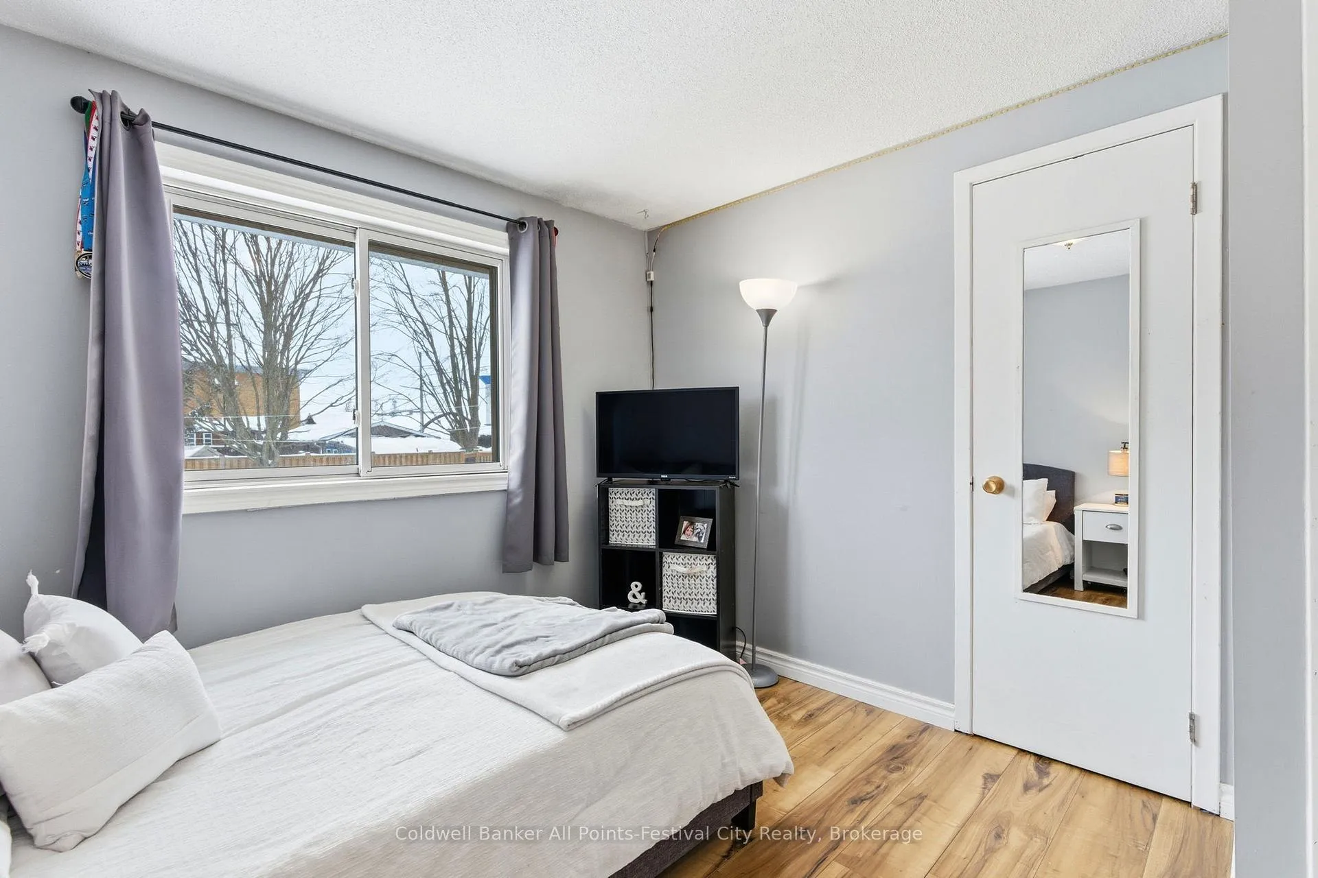 Photo 27 of 72 Lorne Avenue, Bluewater, Hensall — HOMEH