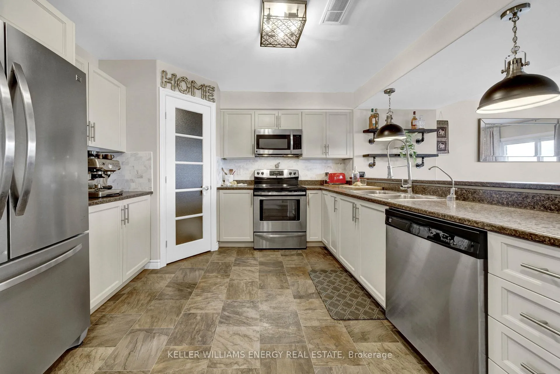 Photo 6 of 73 Mountain Ash Drive, Belleville, Thurlow Ward — HOMEH