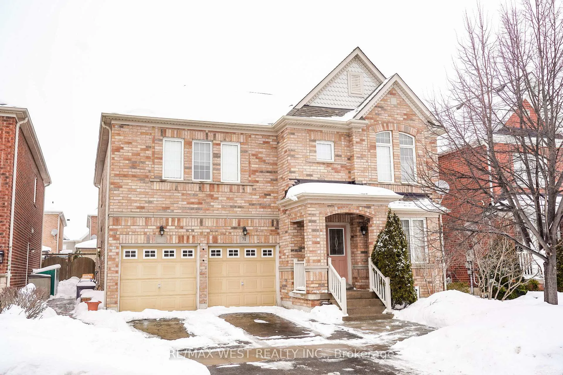 Photo 1 of 71 Dunwell Crescent, Ajax, Northeast Ajax — HOMEH