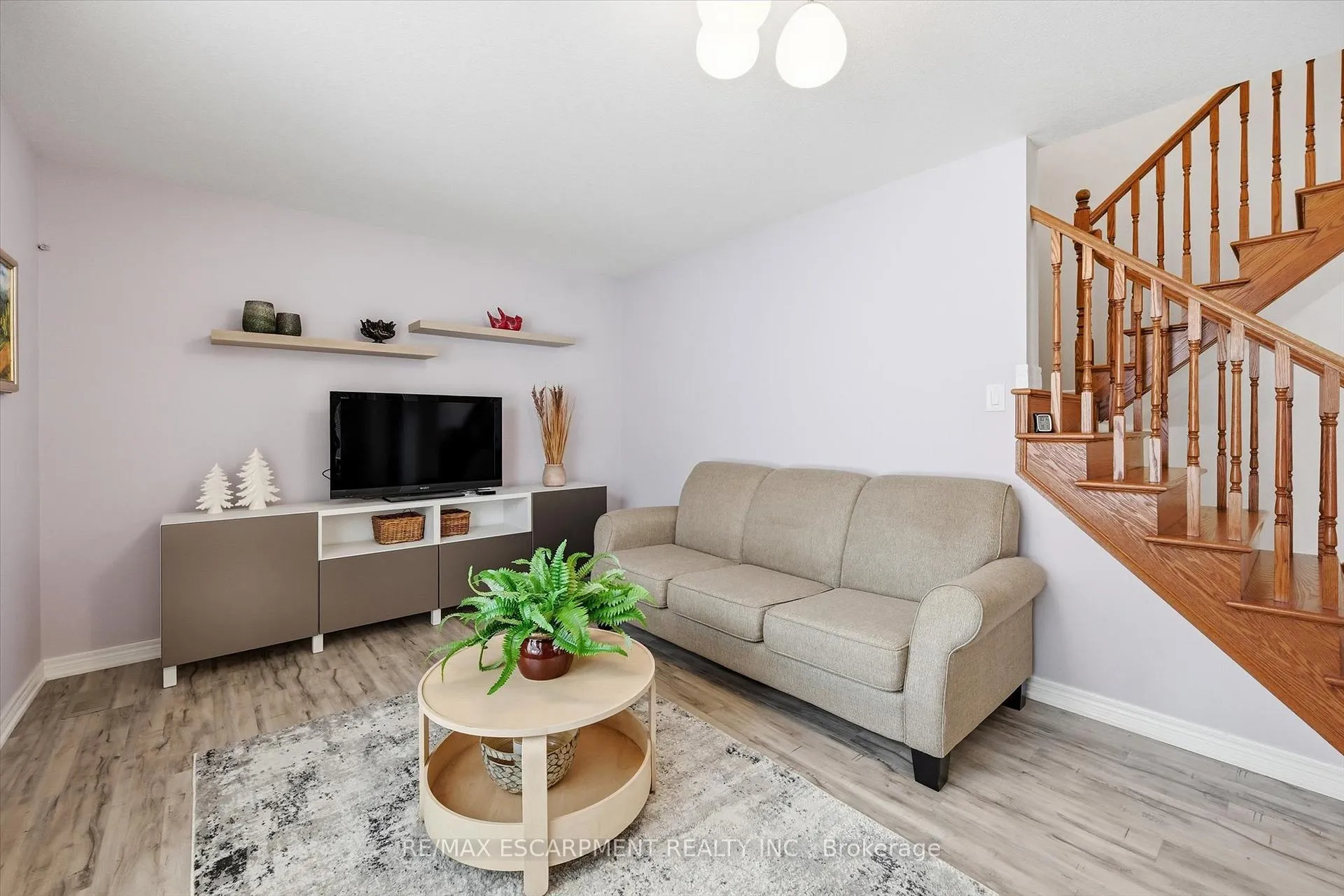 Photo 7 of 41 Tanglewood Drive, Hamilton, Binbrook — HOMEH