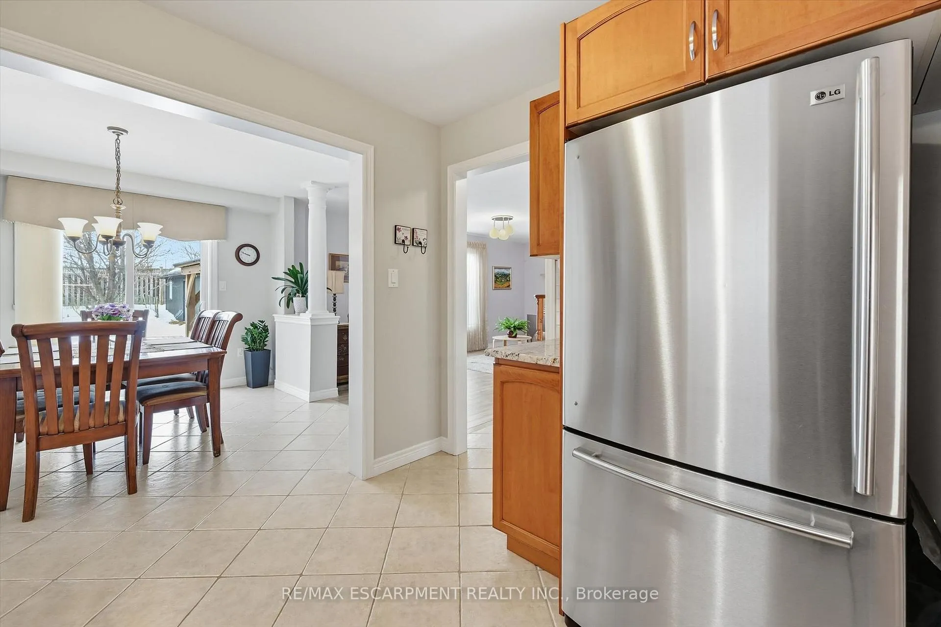 Photo 12 of 41 Tanglewood Drive, Hamilton, Binbrook — HOMEH