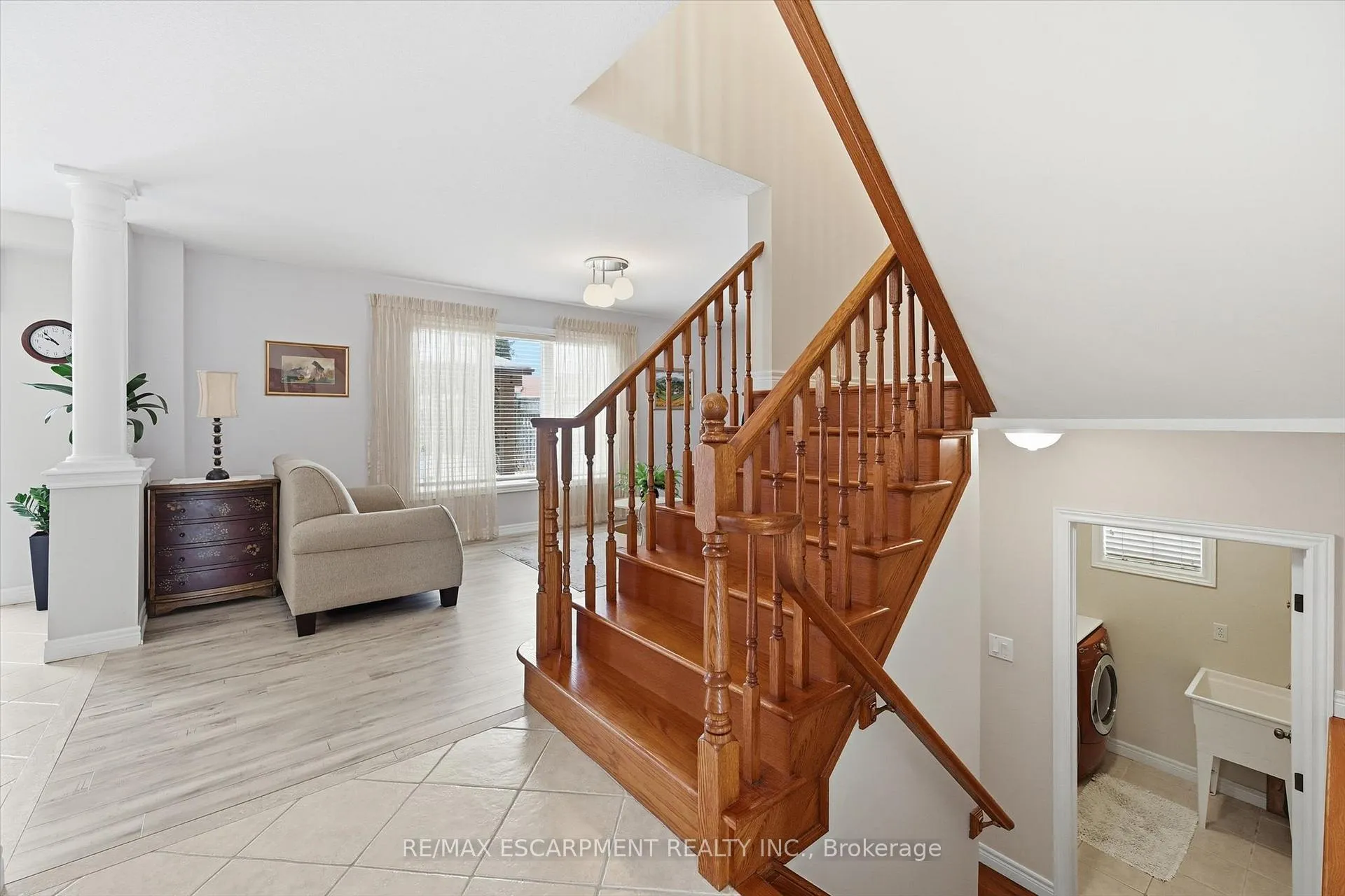 Photo 16 of 41 Tanglewood Drive, Hamilton, Binbrook — HOMEH