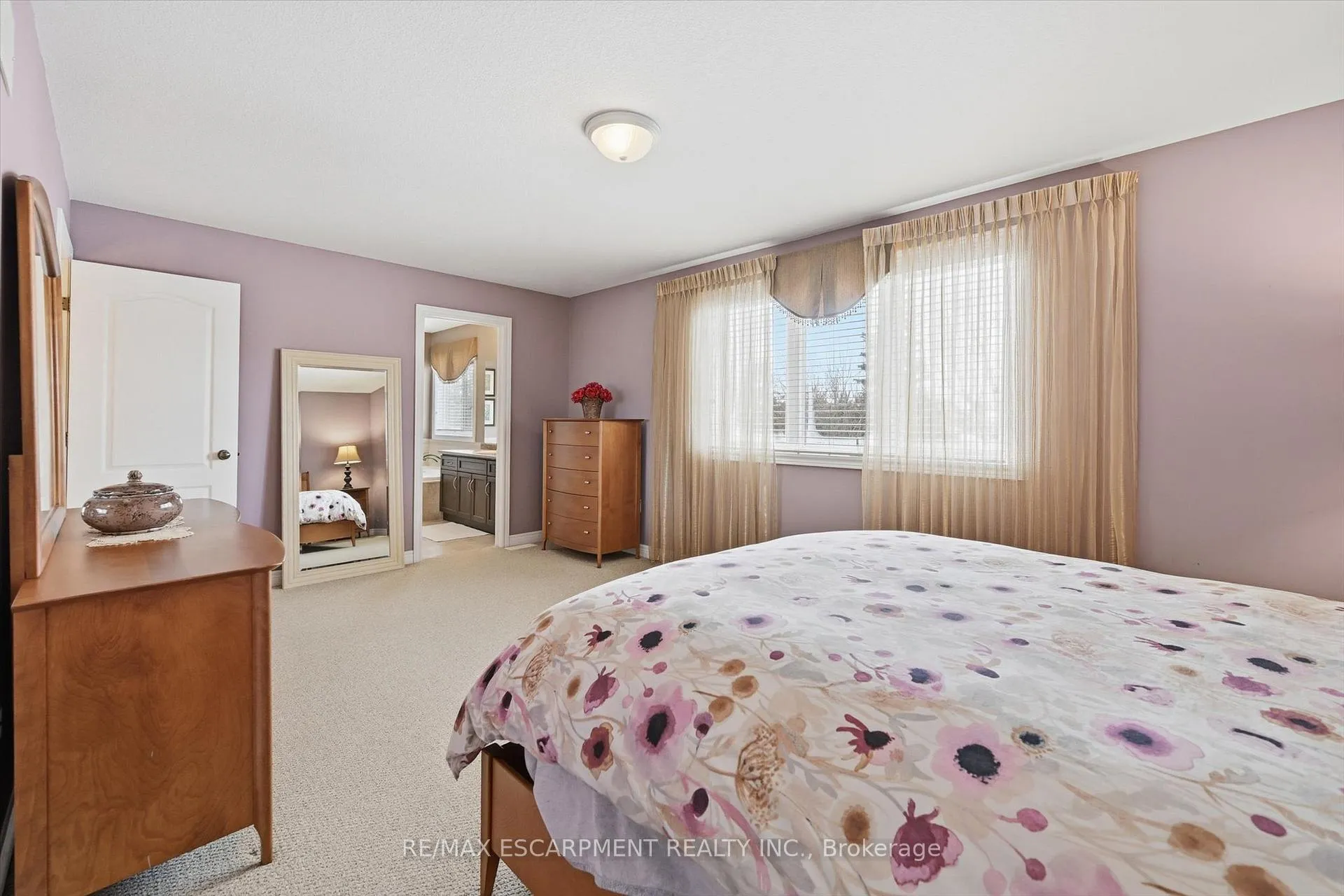 Photo 18 of 41 Tanglewood Drive, Hamilton, Binbrook — HOMEH