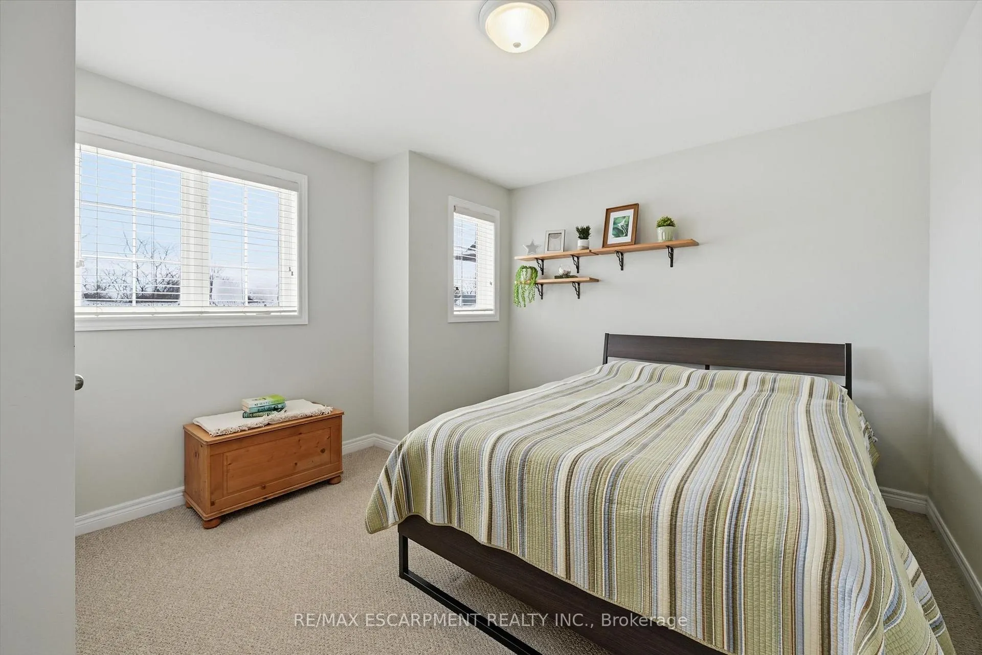 Photo 24 of 41 Tanglewood Drive, Hamilton, Binbrook — HOMEH