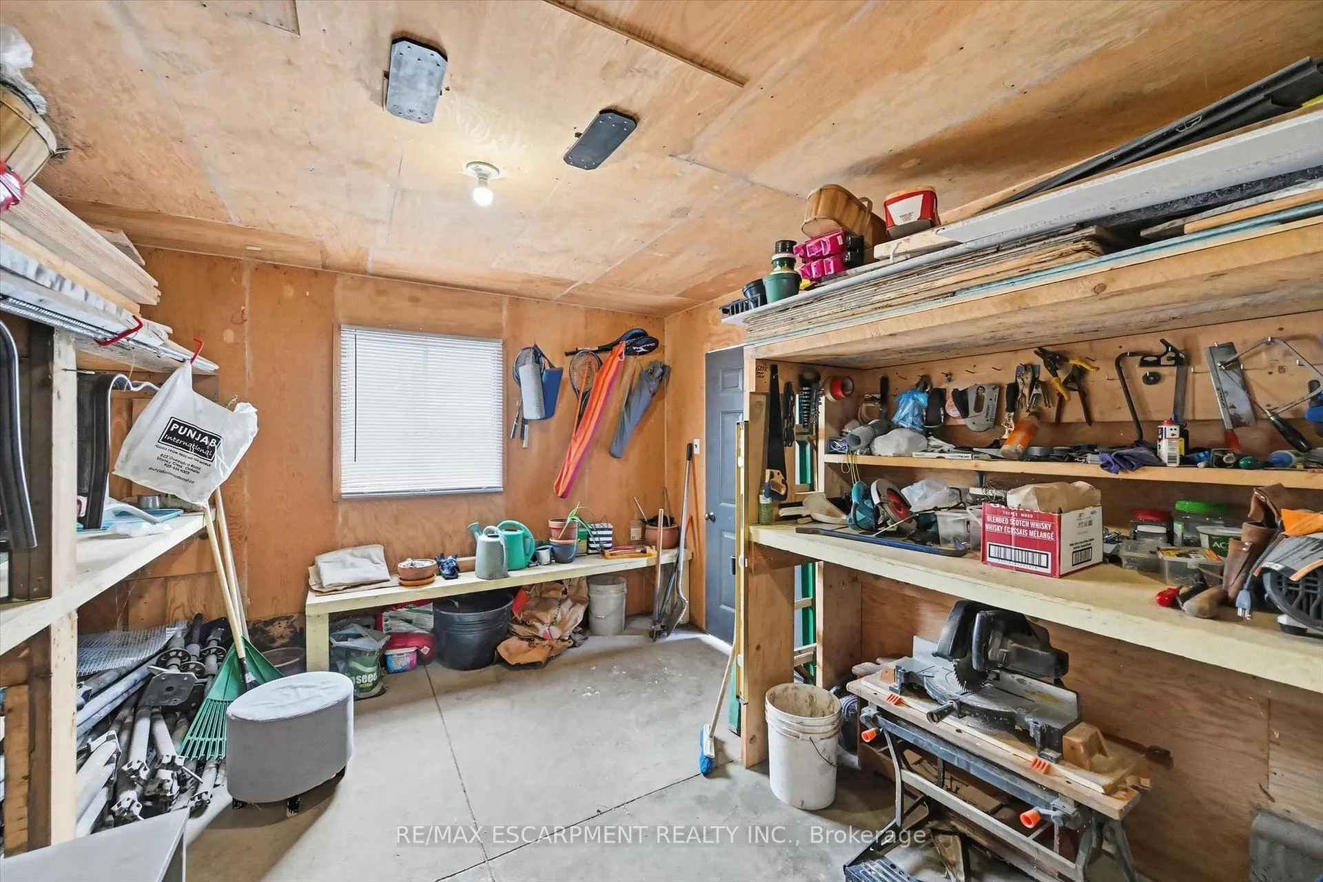 Photo 37 of 41 Tanglewood Drive, Hamilton, Binbrook — HOMEH