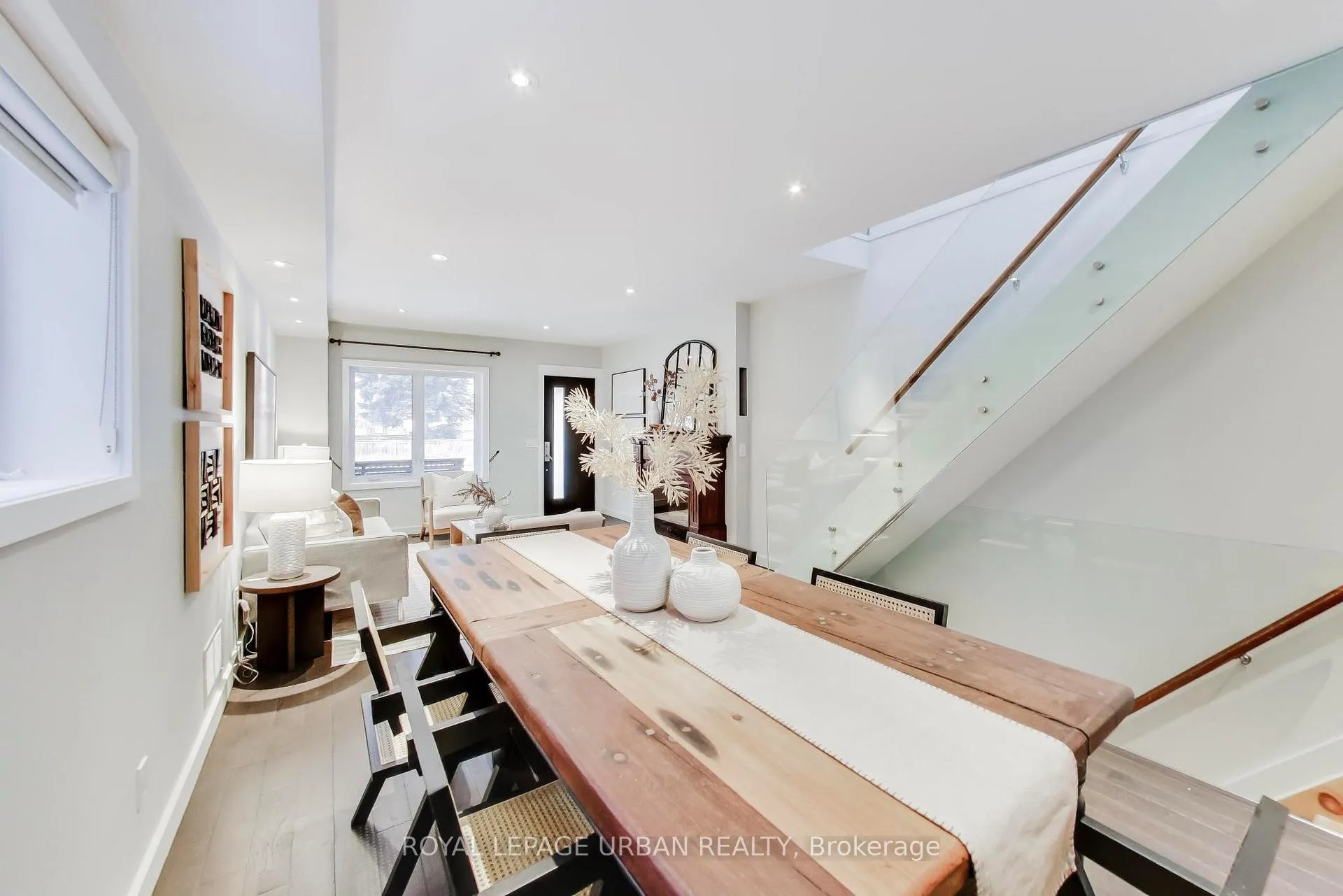 Photo 9 of 132 Mortimer Avenue, Toronto, Broadview North — HOMEH