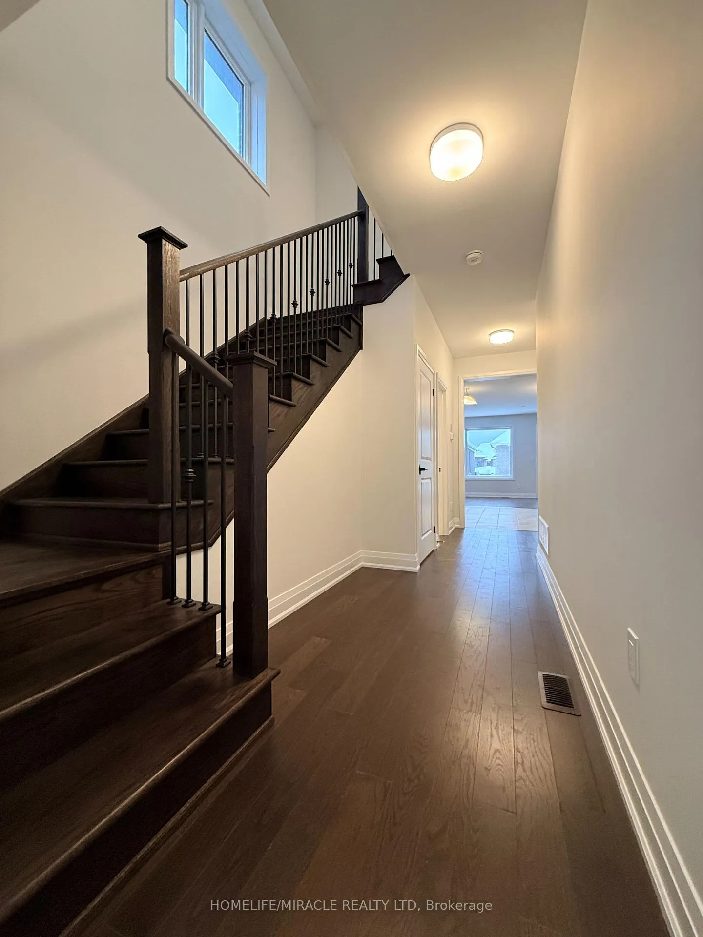 Photo 4 of 20 Sweet Cicely Street, Springwater, Midhurst — HOMEH