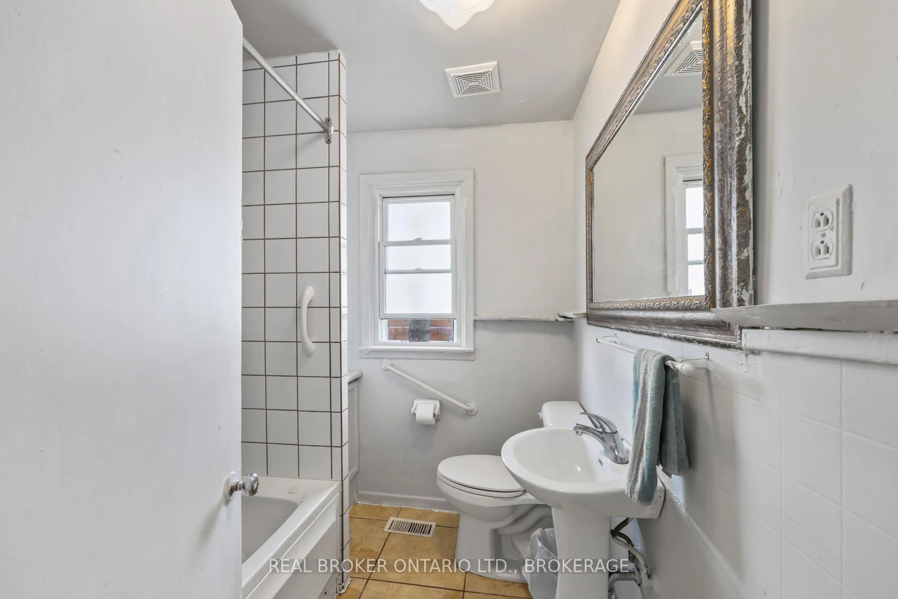 Photo 19 of 4380 William Street, Frontenac, Frontenac South — HOMEH