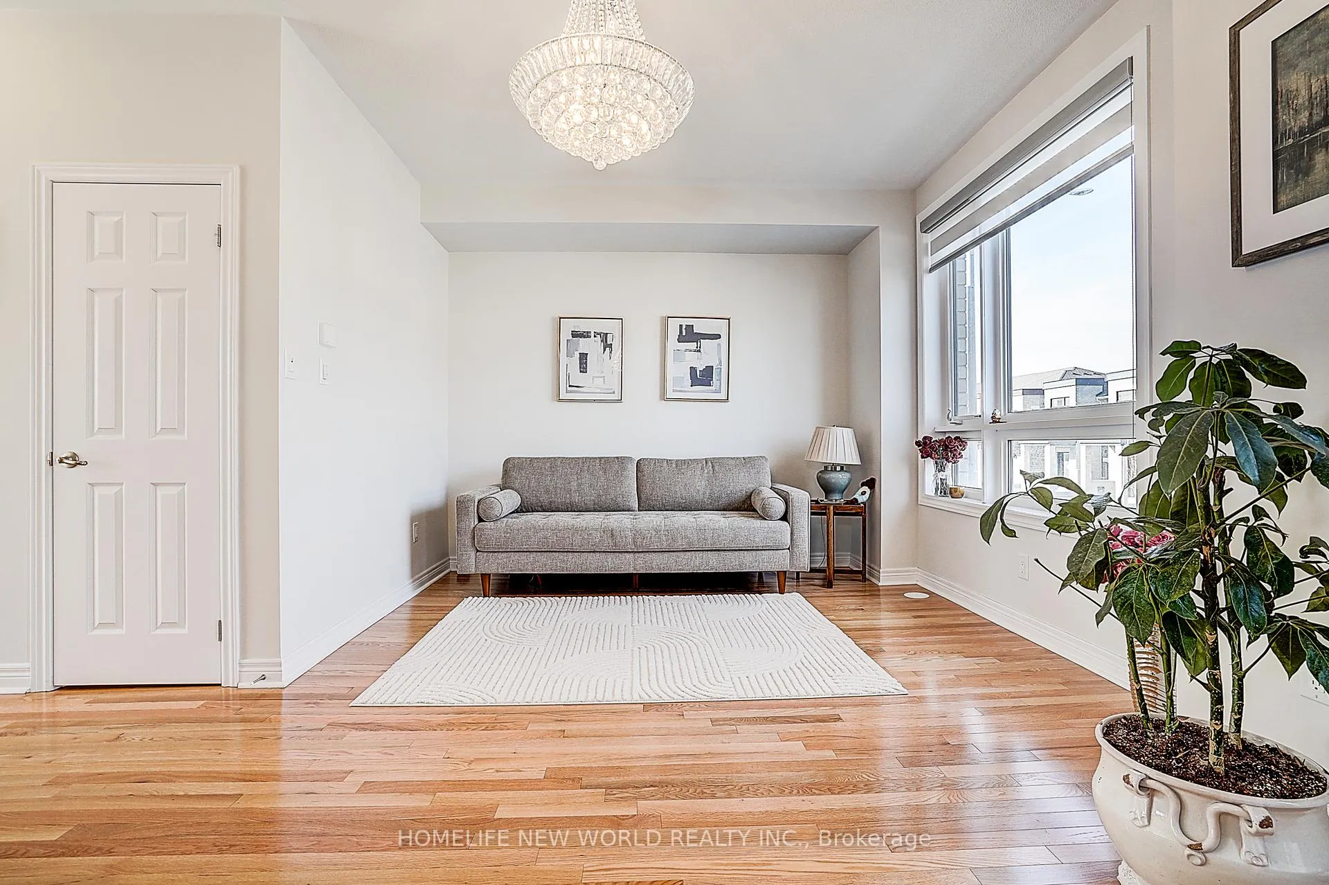 Photo 15 of 195 Mumbai Drive, Markham, Middlefield — HOMEH
