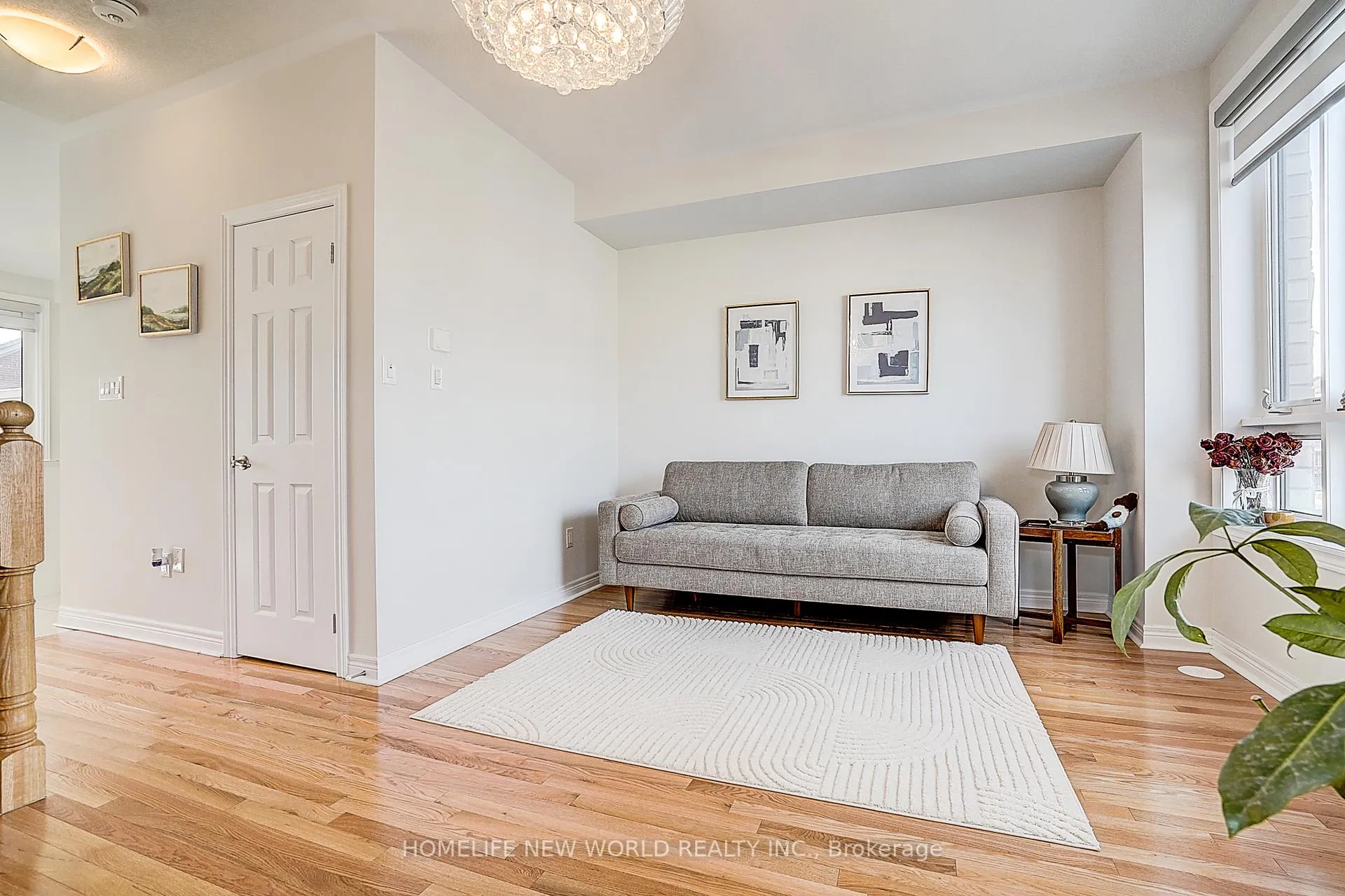 Photo 17 of 195 Mumbai Drive, Markham, Middlefield — HOMEH