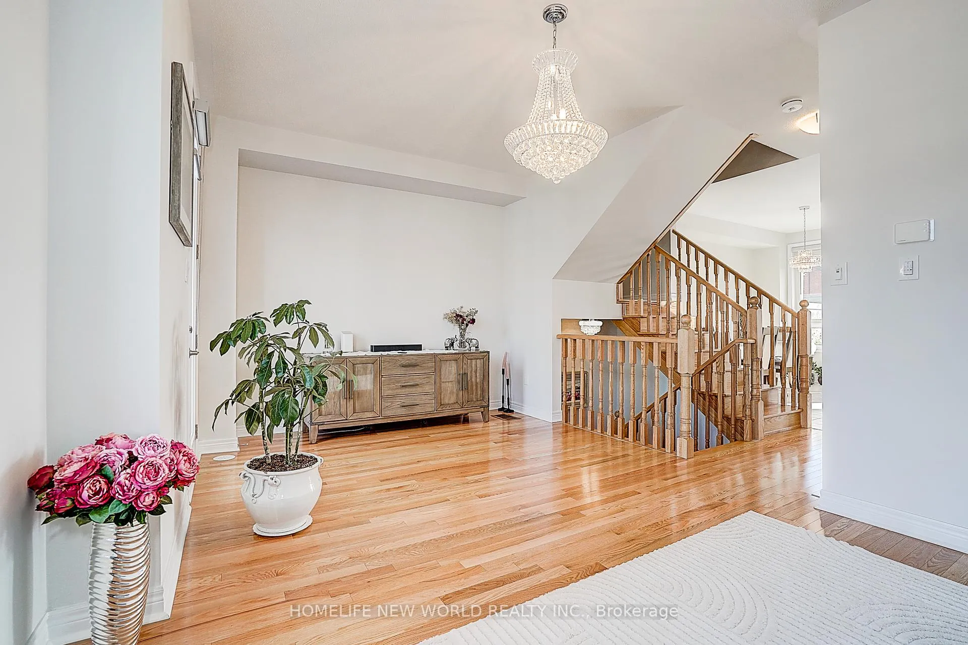 Photo 20 of 195 Mumbai Drive, Markham, Middlefield — HOMEH