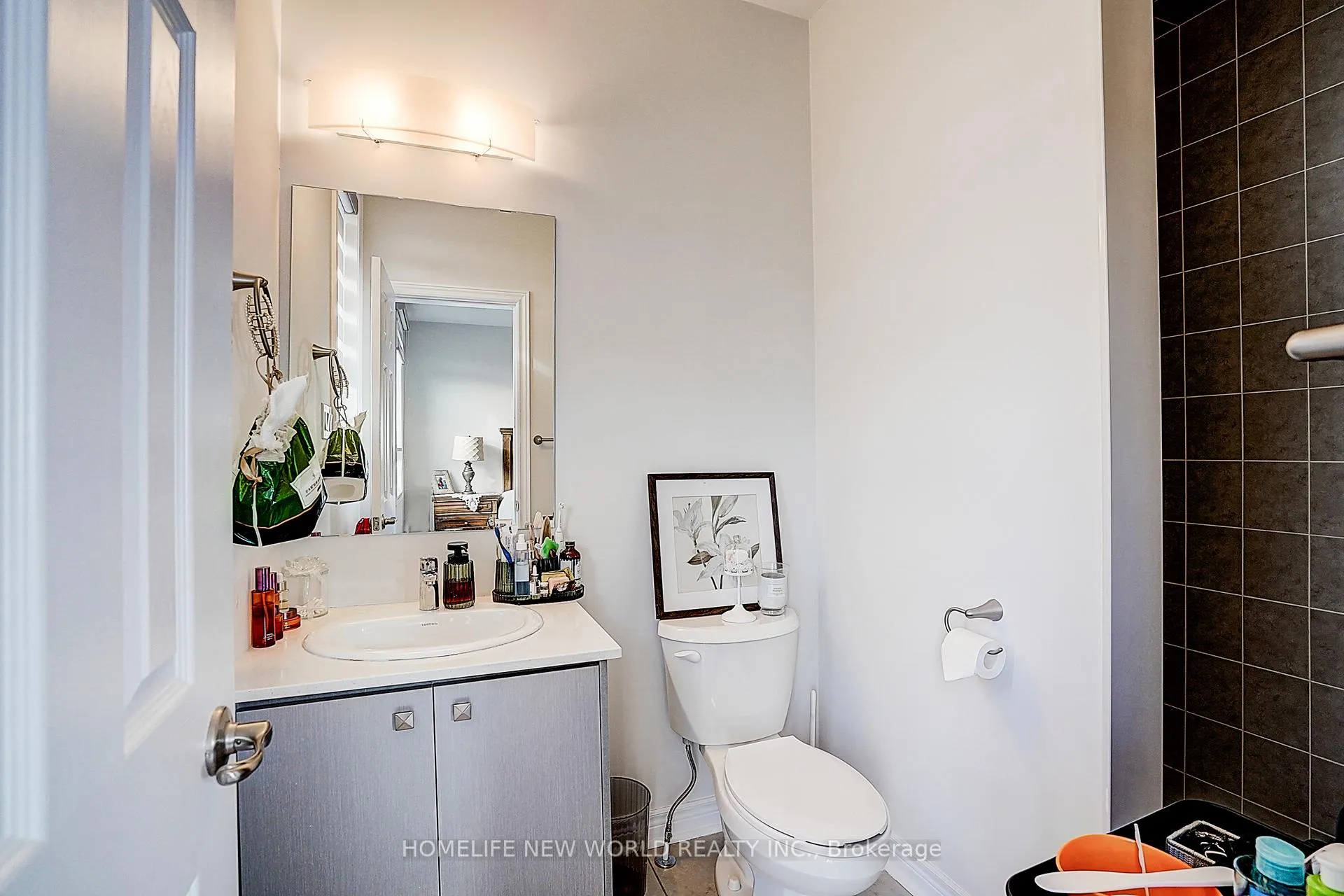 Photo 43 of 195 Mumbai Drive, Markham, Middlefield — HOMEH