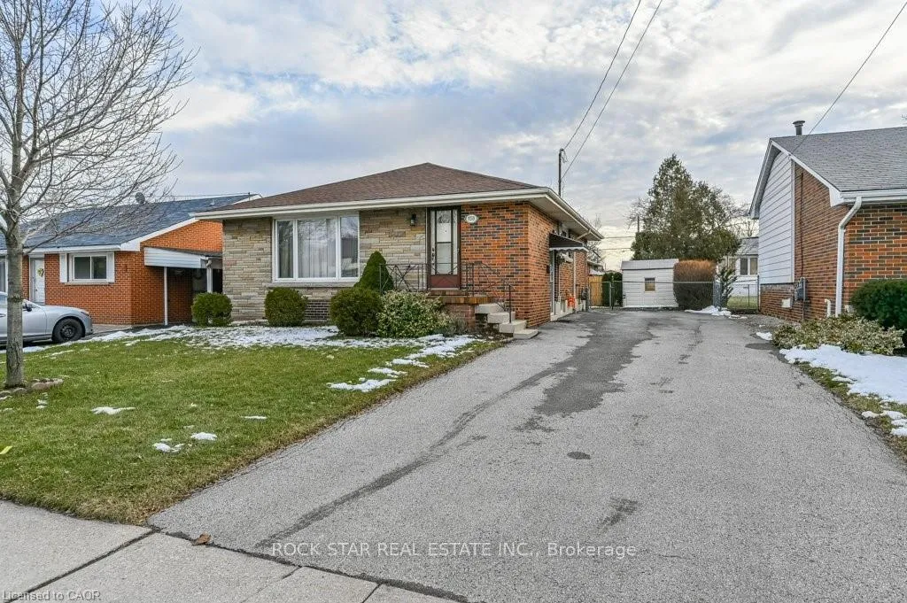 Photo 1 of 158 Fennell Avenue E, Hamilton, Balfour — HOMEH