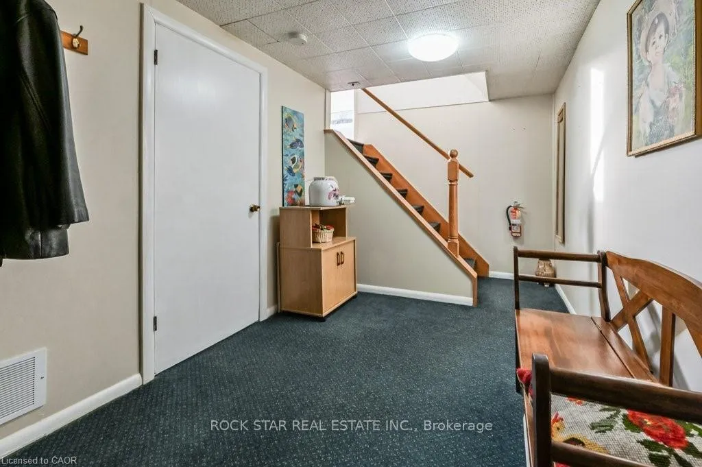Photo 22 of 158 Fennell Avenue E, Hamilton, Balfour — HOMEH