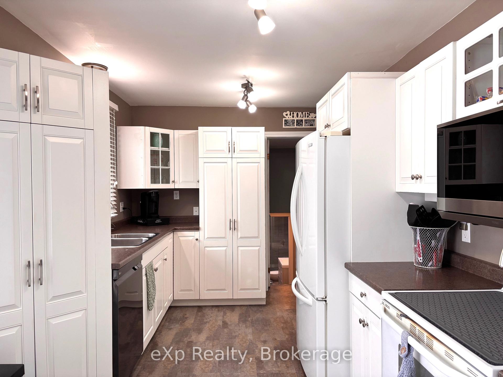 Photo 11 of 170 11th Avenue, Hanover — HOMEH