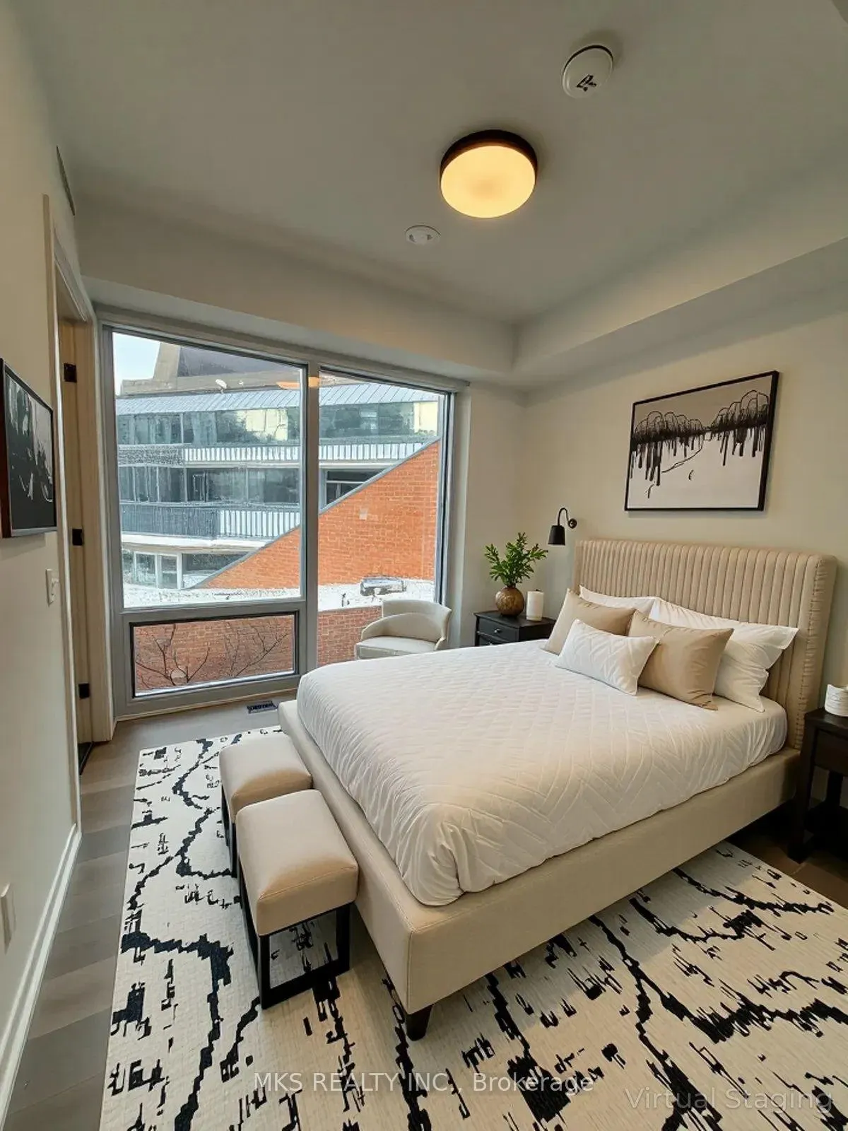 Photo 2 of Unit 503, 771 Yonge Street, Toronto, The Annex — HOMEH