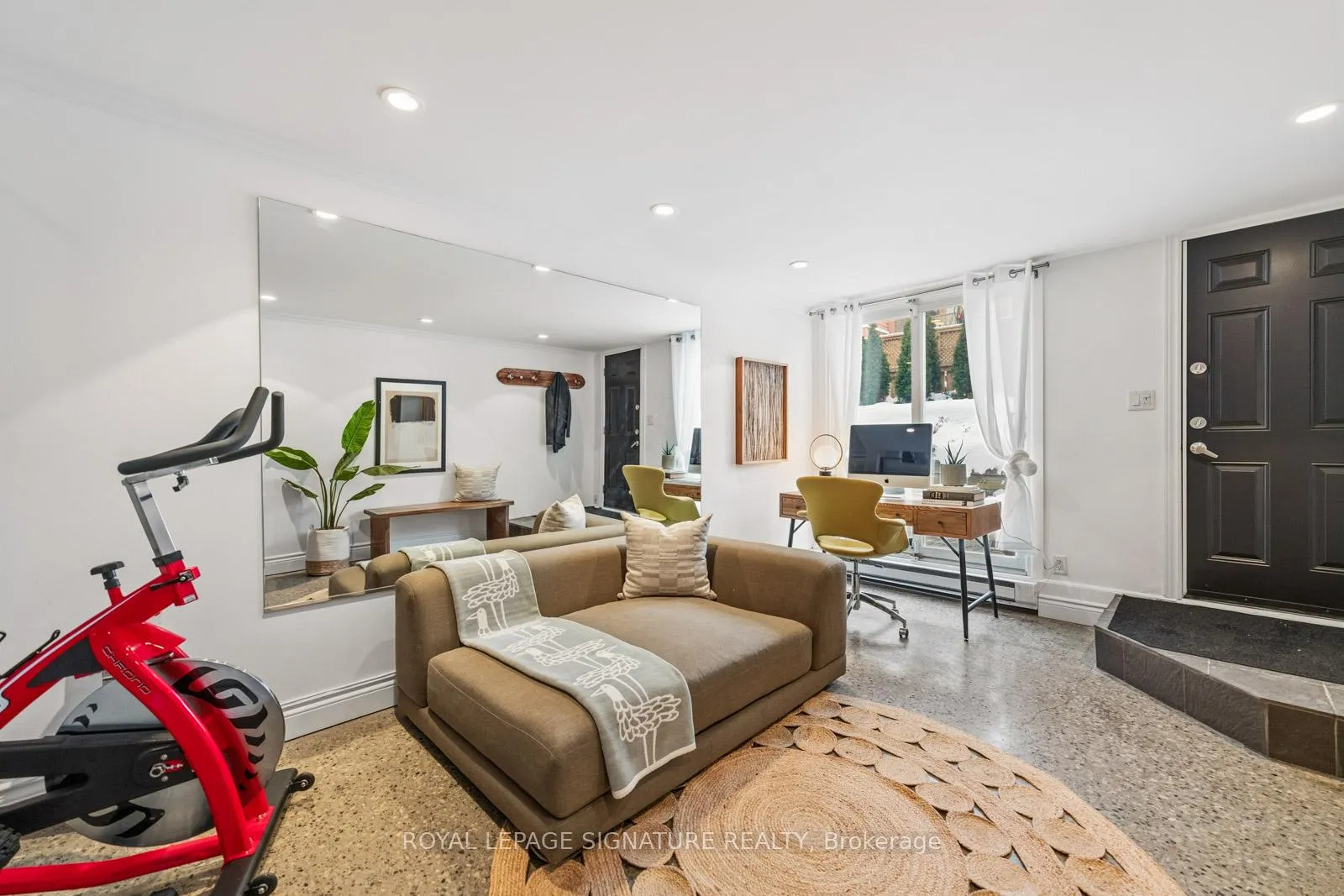 Photo 2 of Unit 9, 1666 Queen Street E, Toronto, The Beaches — HOMEH