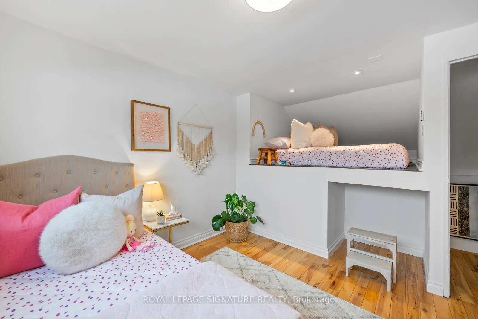 Photo 17 of Unit 9, 1666 Queen Street E, Toronto, The Beaches — HOMEH