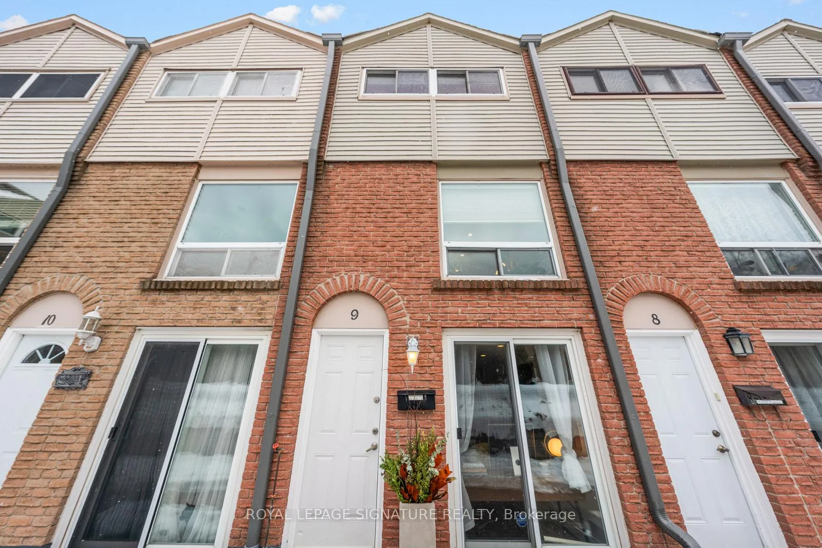 Photo 23 of Unit 9, 1666 Queen Street E, Toronto, The Beaches — HOMEH