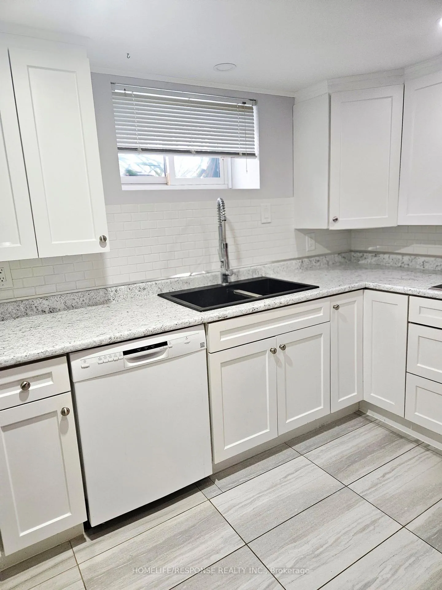 Photo 8 of Unit BASEMENT, 678 Mohawk Road, Hamilton, Ancaster — HOMEH