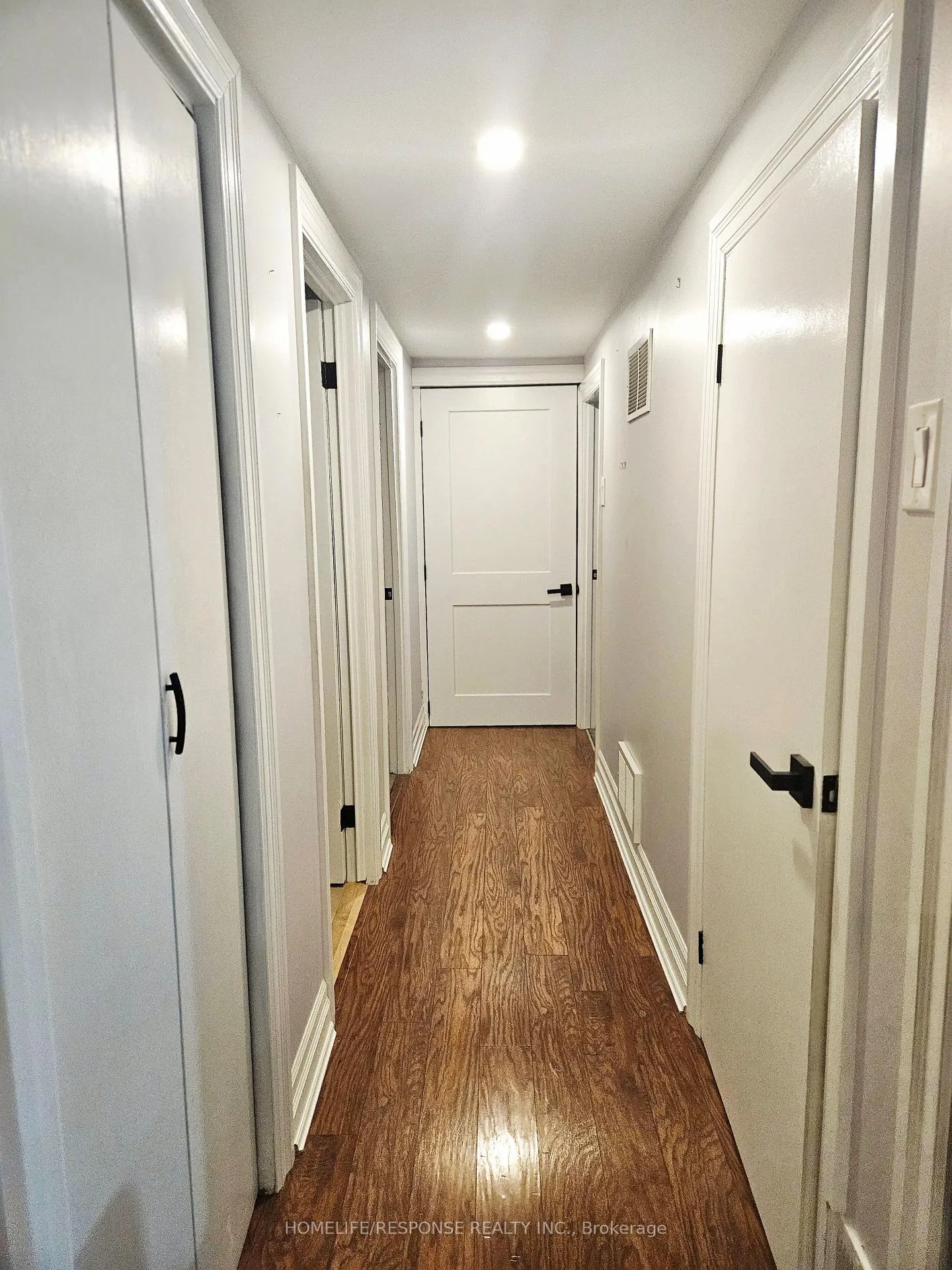 Photo 11 of Unit BASEMENT, 678 Mohawk Road, Hamilton, Ancaster — HOMEH