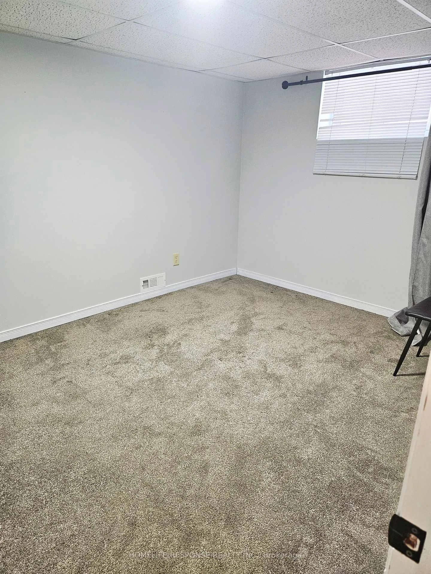 Photo 13 of Unit BASEMENT, 678 Mohawk Road, Hamilton, Ancaster — HOMEH