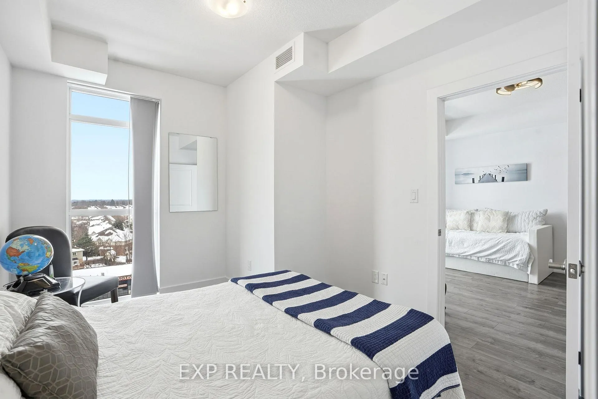 Photo 15 of Unit 803, 460 Dundas Street E, Hamilton, Waterdown — HOMEH