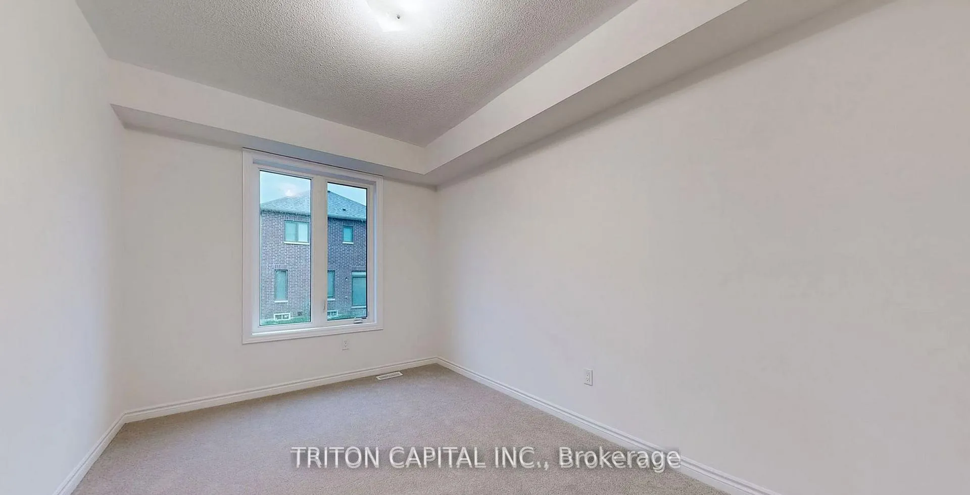 Photo 5 of Unit Main, 14 Bannister Road, Barrie, Rural Barrie Southeast — HOMEH