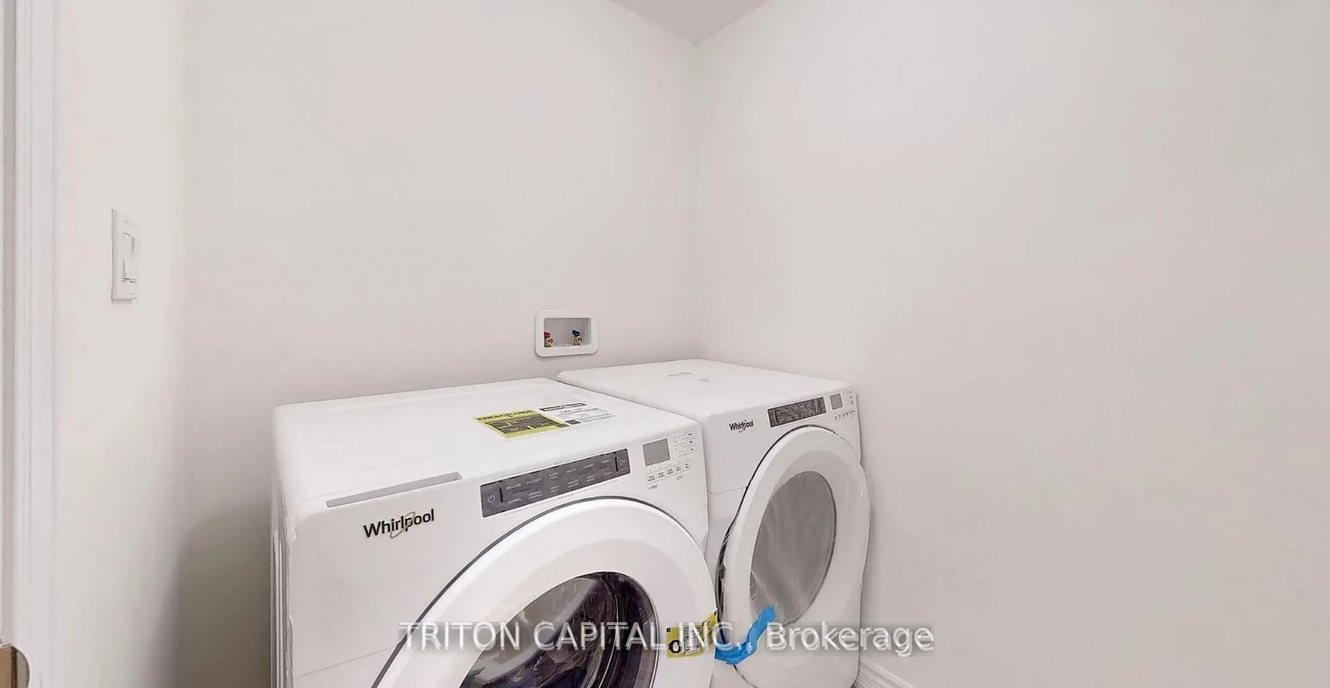 Photo 12 of Unit Main, 14 Bannister Road, Barrie, Rural Barrie Southeast — HOMEH