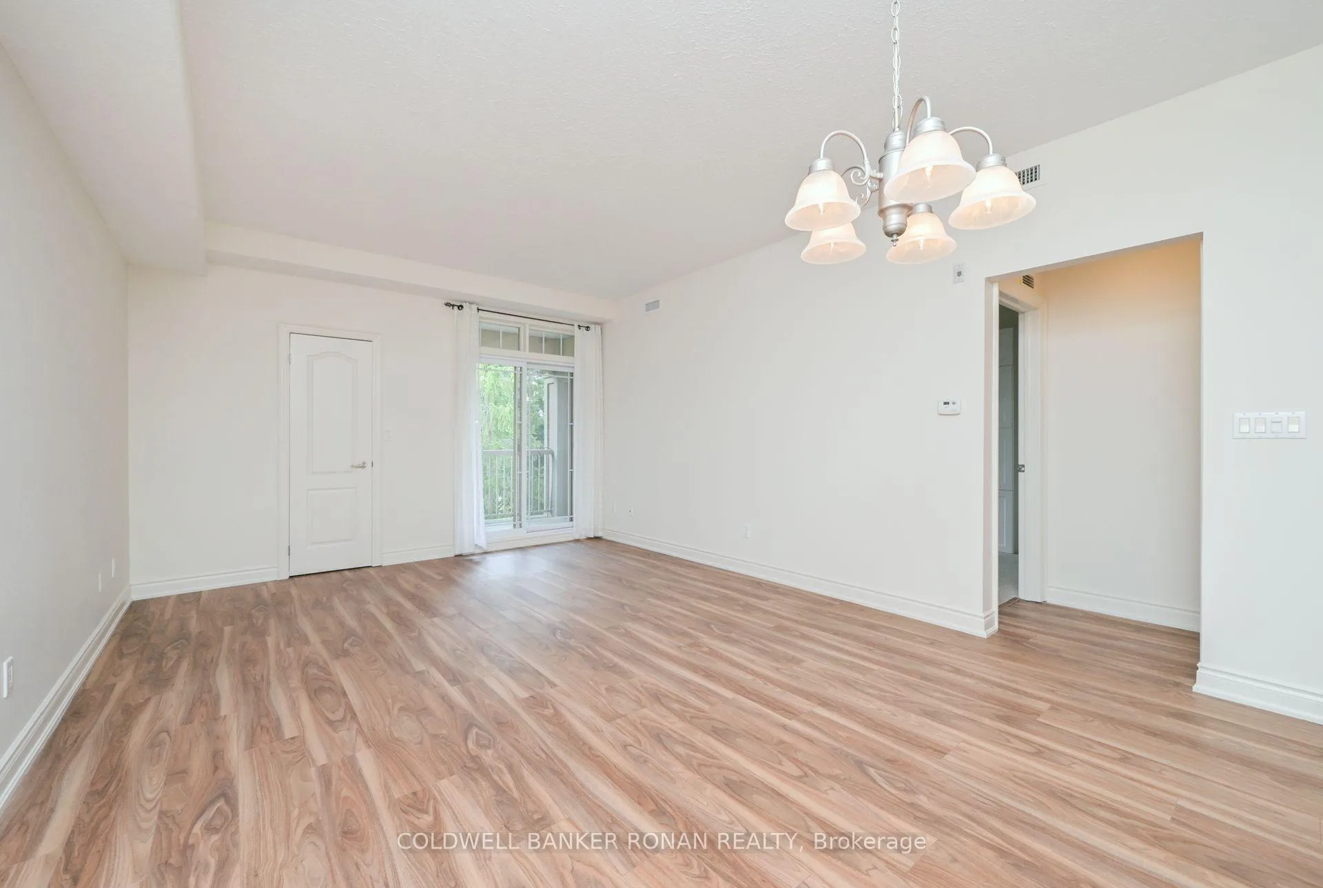 Photo 10 of Unit 202, 78 Sunset Boulevard, New Tecumseth, Rural New Tecumseth — HOMEH