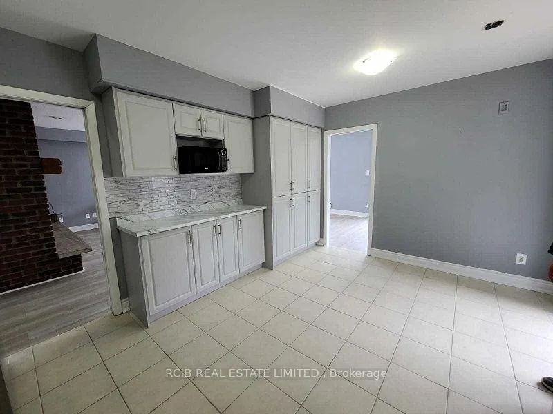 Photo 2 of Unit Upper, 18988 Kennedy Road, Caledon, Rural Caledon — HOMEH