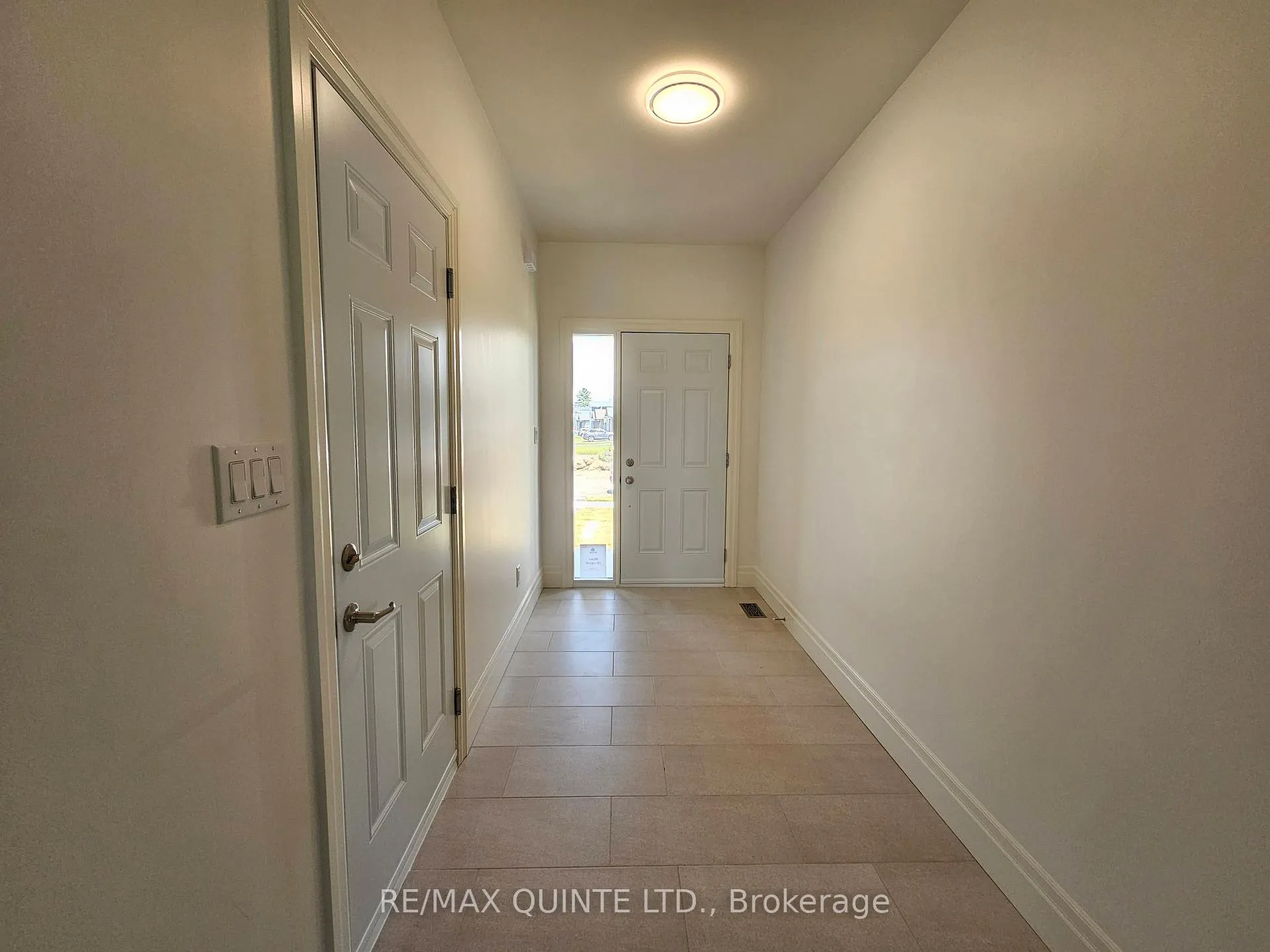 Photo 3 of 197 Beasley Crescent, Prince Edward County, Hallowell Ward — HOMEH