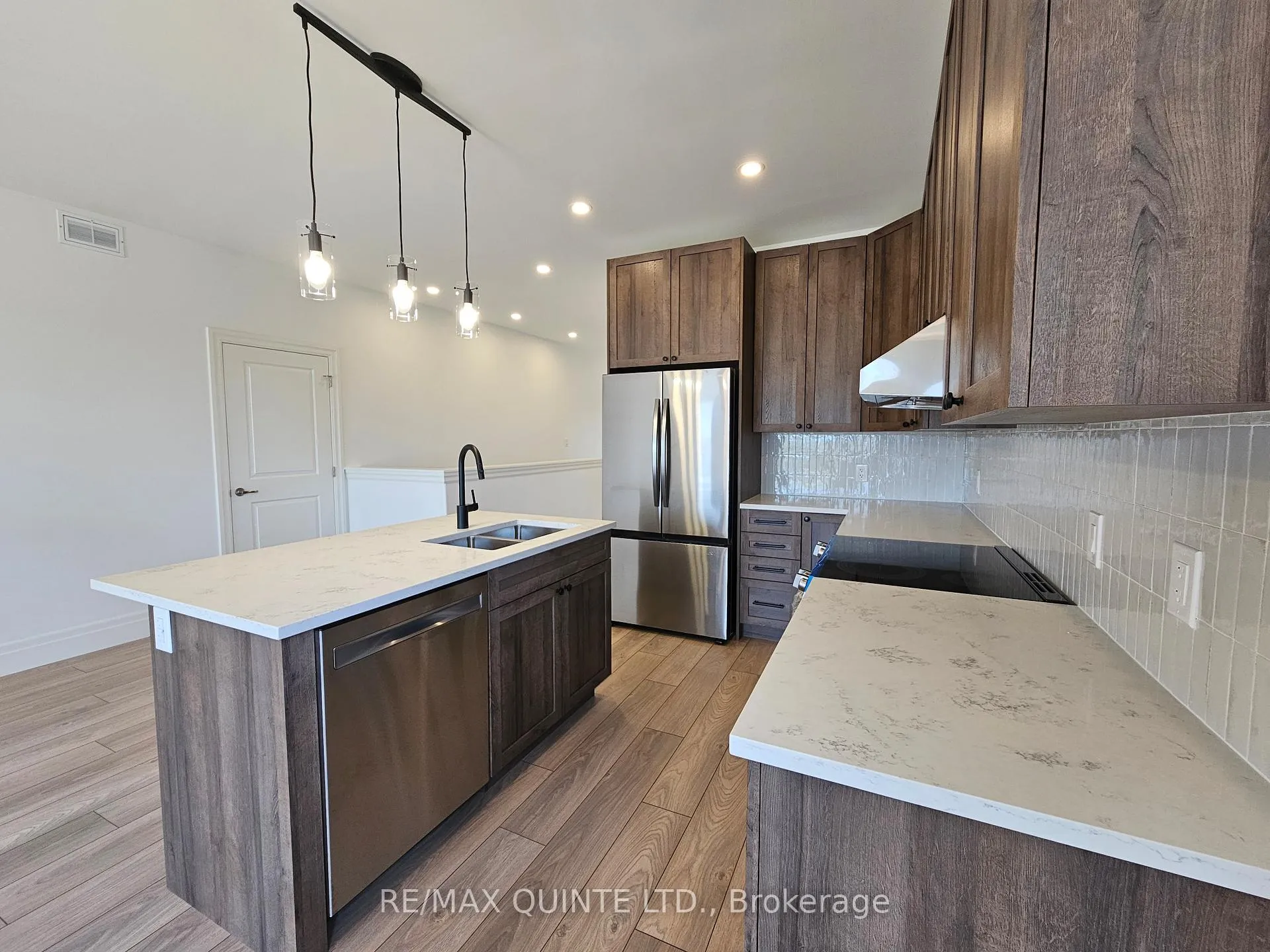 Photo 7 of 197 Beasley Crescent, Prince Edward County, Hallowell Ward — HOMEH
