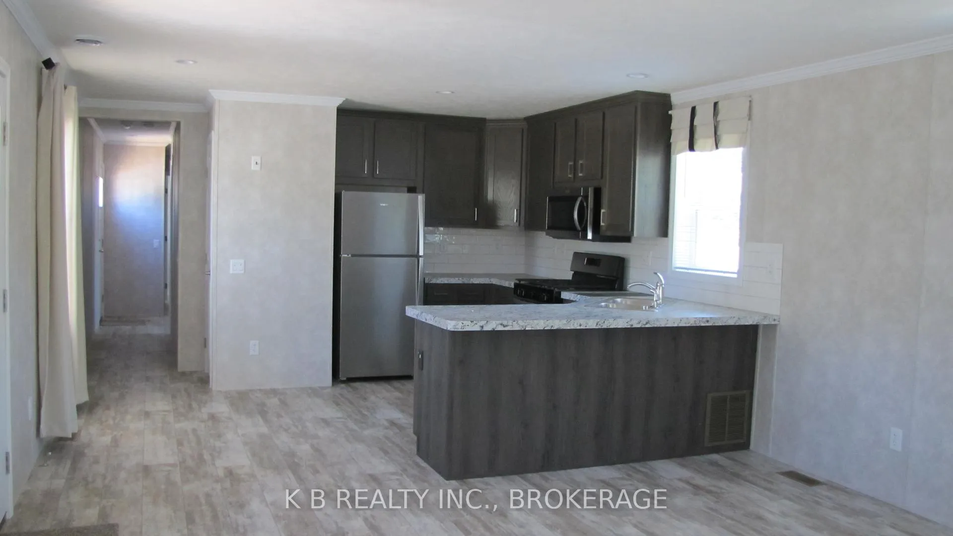 Photo 5 of 1 Parkington Place, Kingston, Rideau — HOMEH