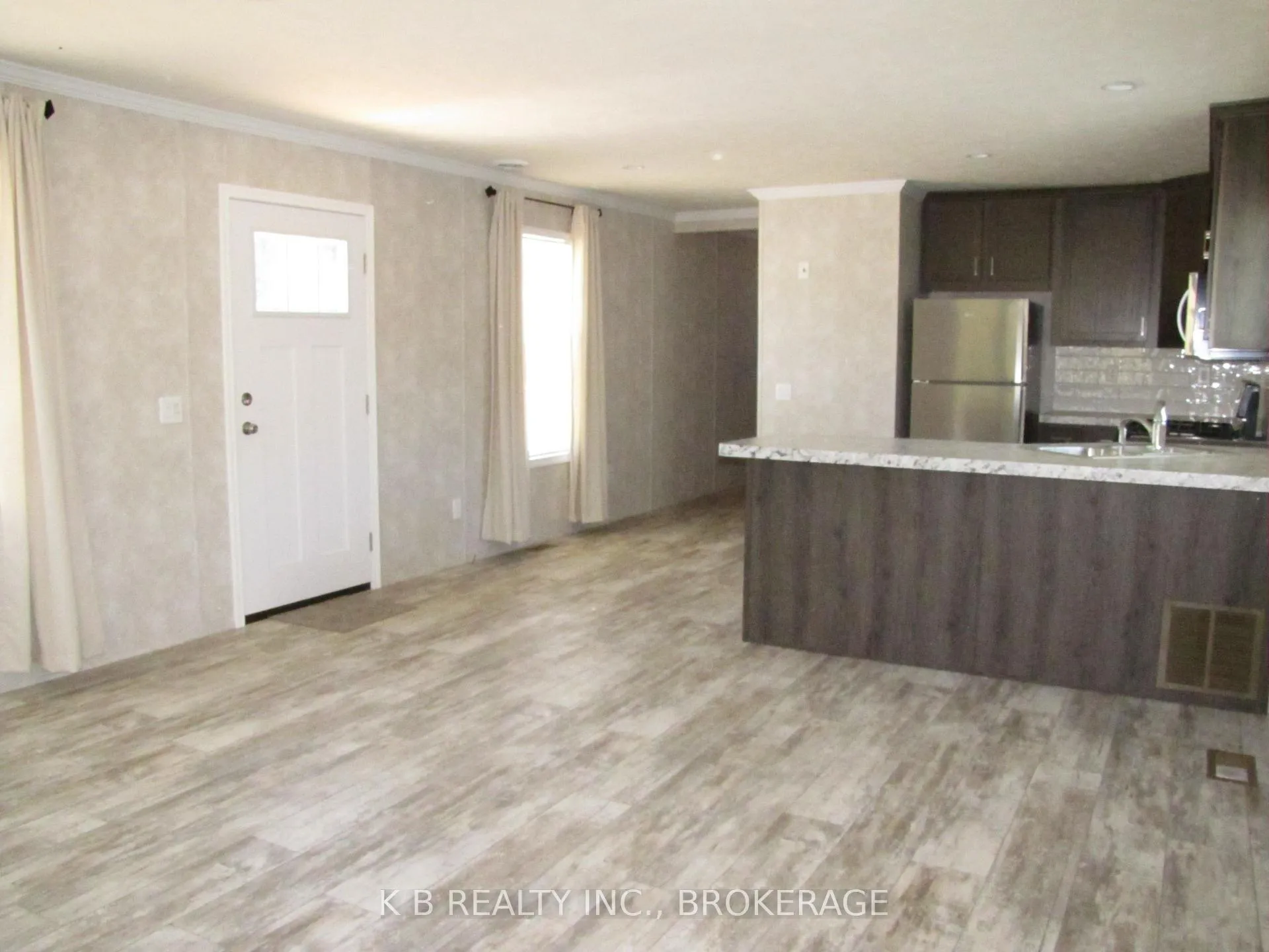 Photo 10 of 1 Parkington Place, Kingston, Rideau — HOMEH